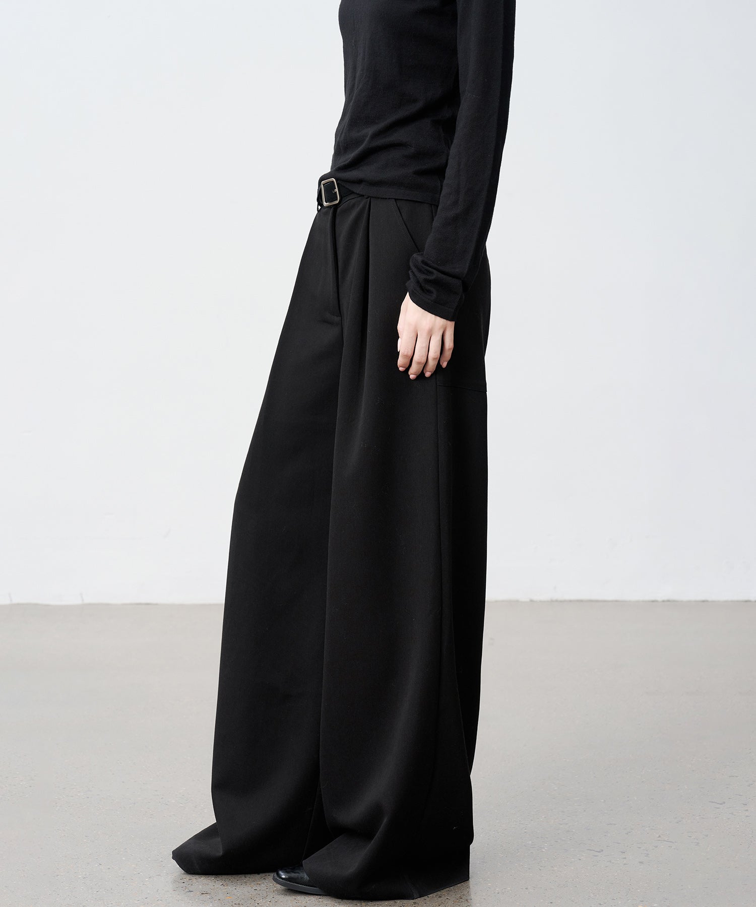 Straight Wide-Leg Trousers