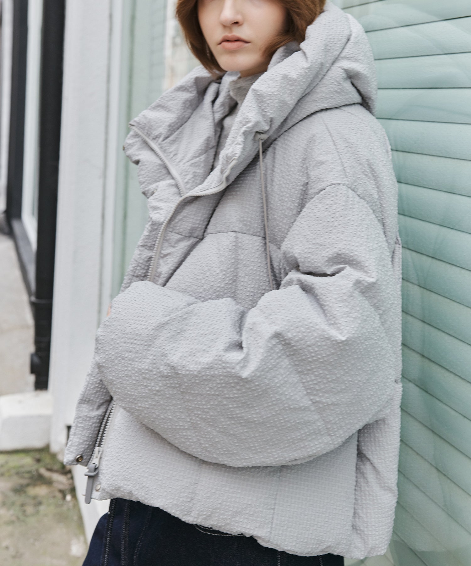Textured Crinkle Hooded Short Down Jacket