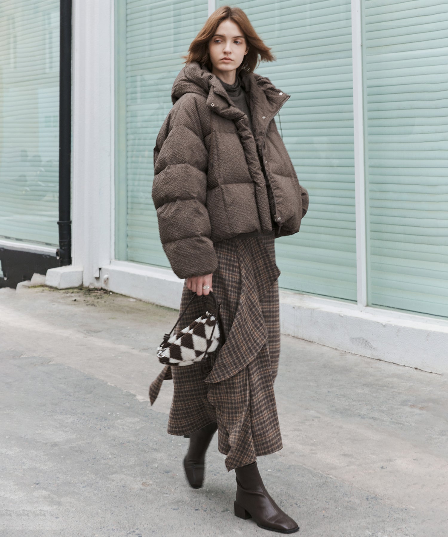 Textured Crinkle Hooded Short Down Jacket