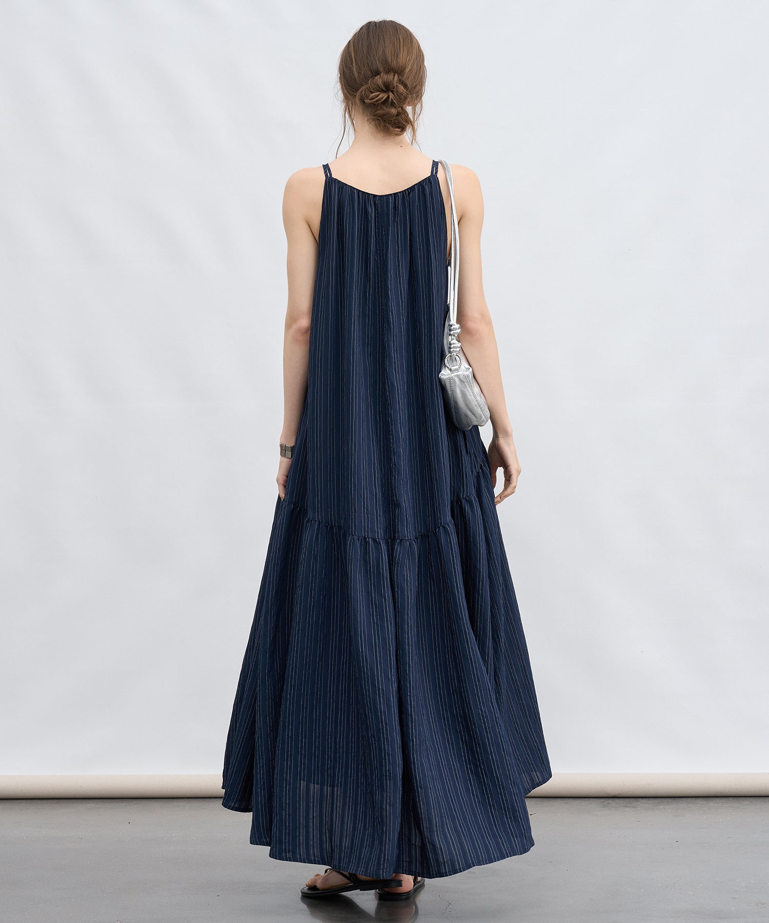 「7月上旬~中旬出荷」Textured Stripe Camisole Dress