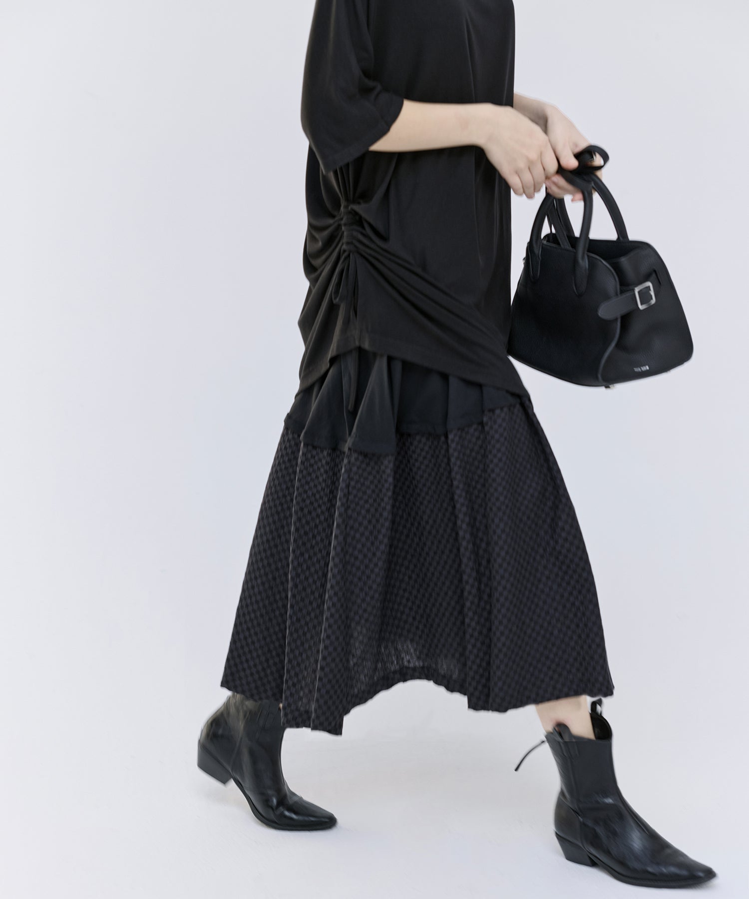 Mixed-Material Gathered V-Neck Flare Dress