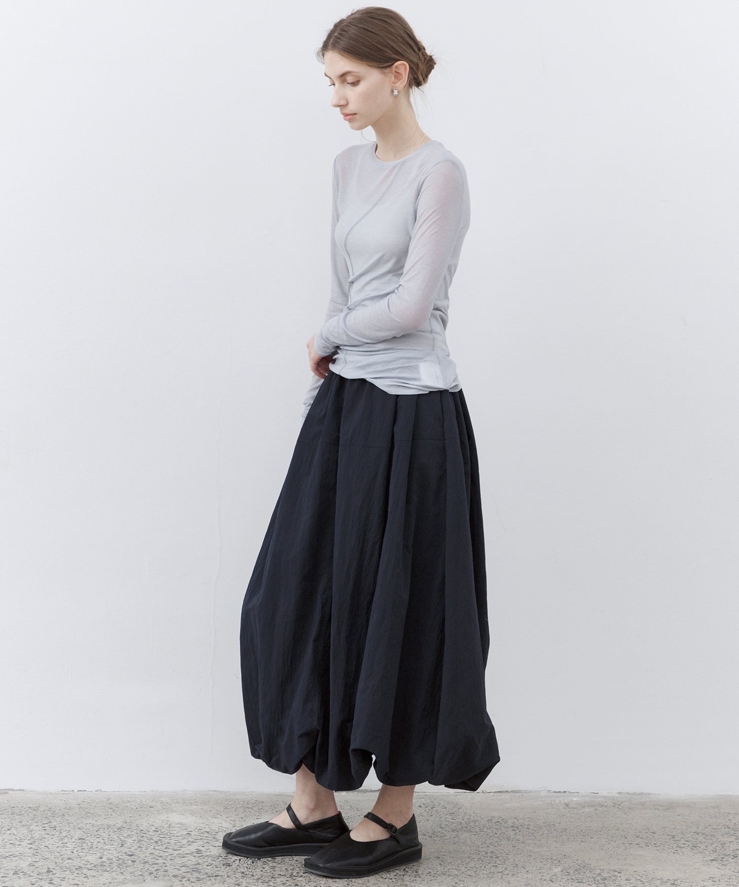 Structured Balloon Silhouette Long Skirt