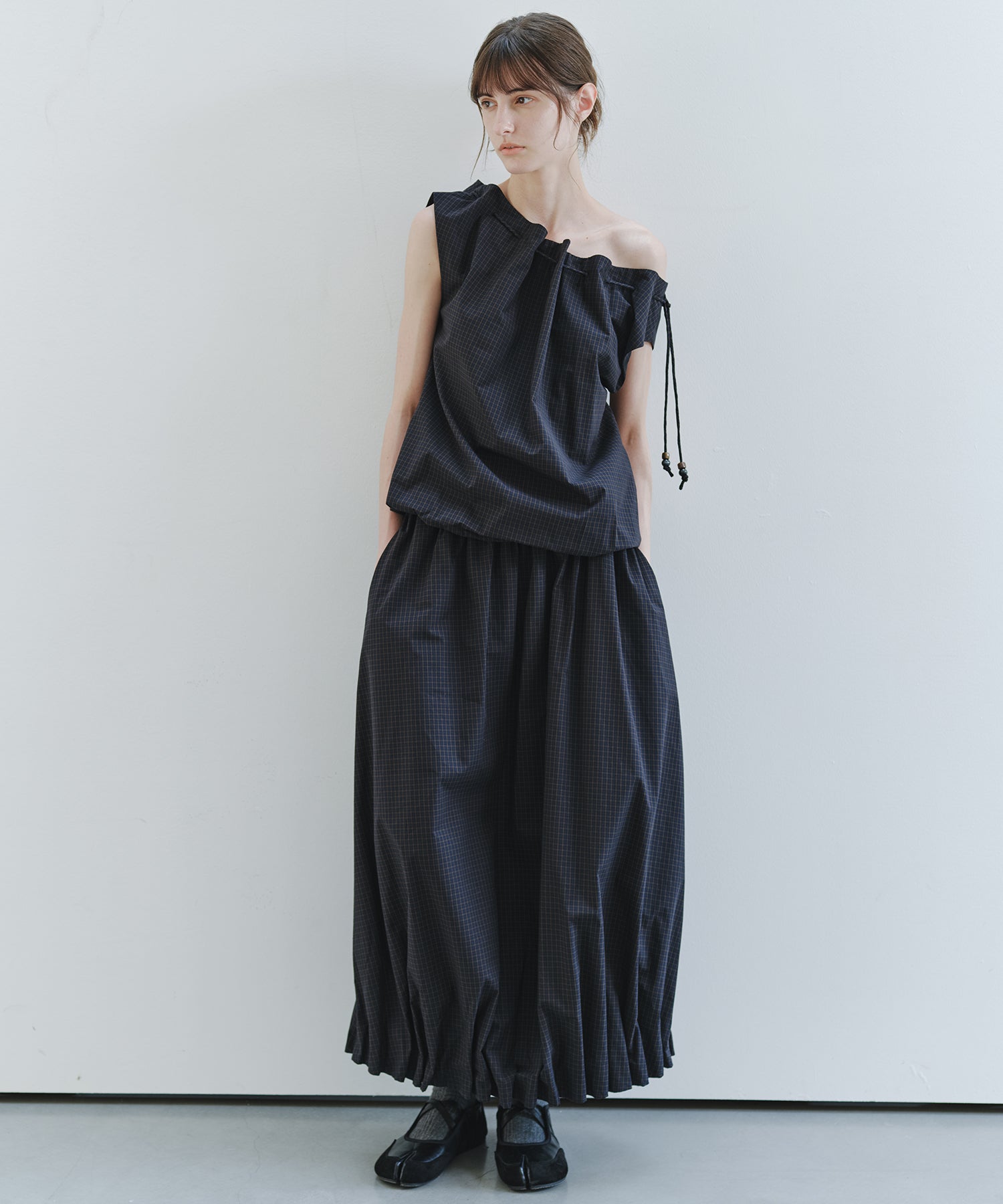 「7月上旬~中旬出荷」Drawstring Off-Shoulder Balloon Top