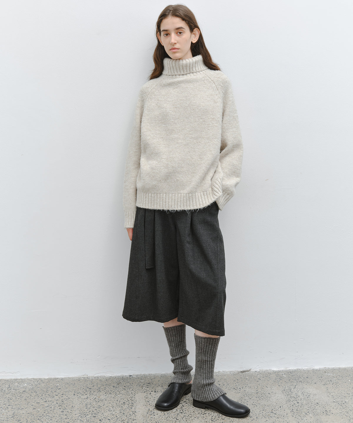 「11月下旬出荷予定」Turtleneck Raglan Knit Sweater