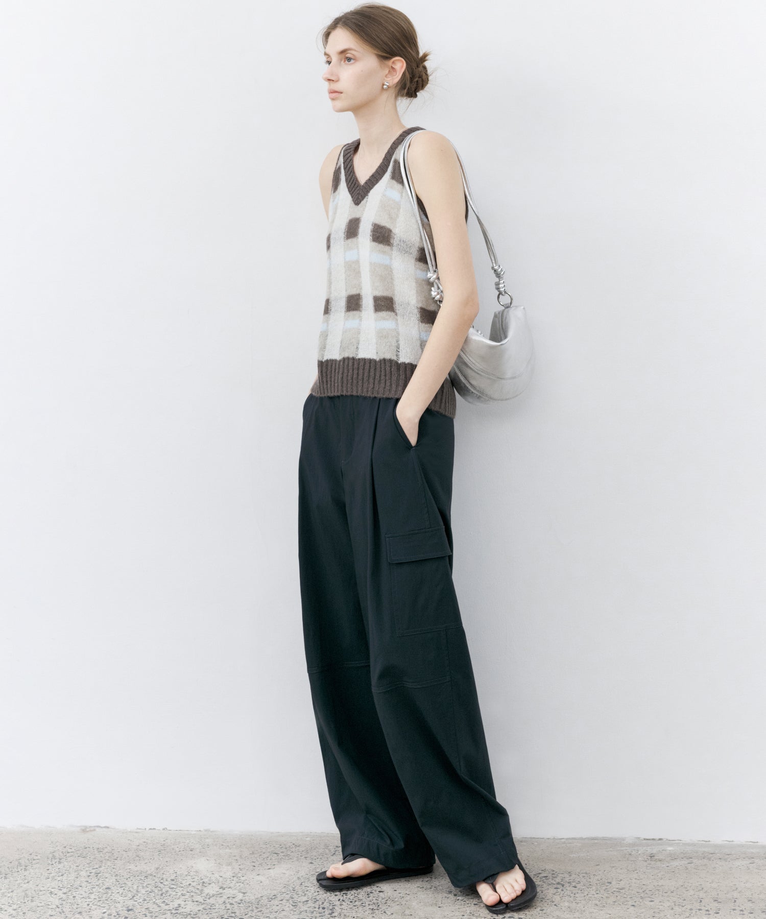 Check Jacquard V-Neck Knit Vest
