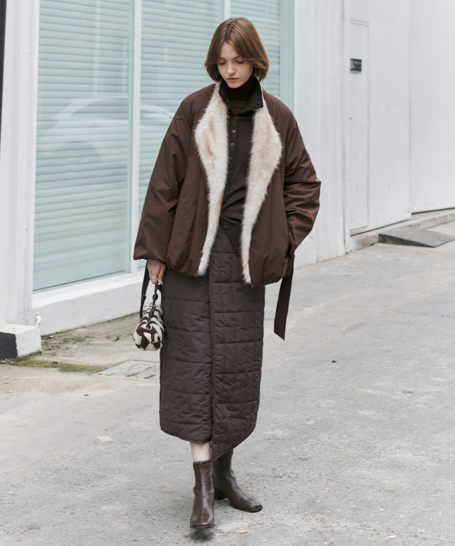 Faux Fur Collar Balloon Down Jacket