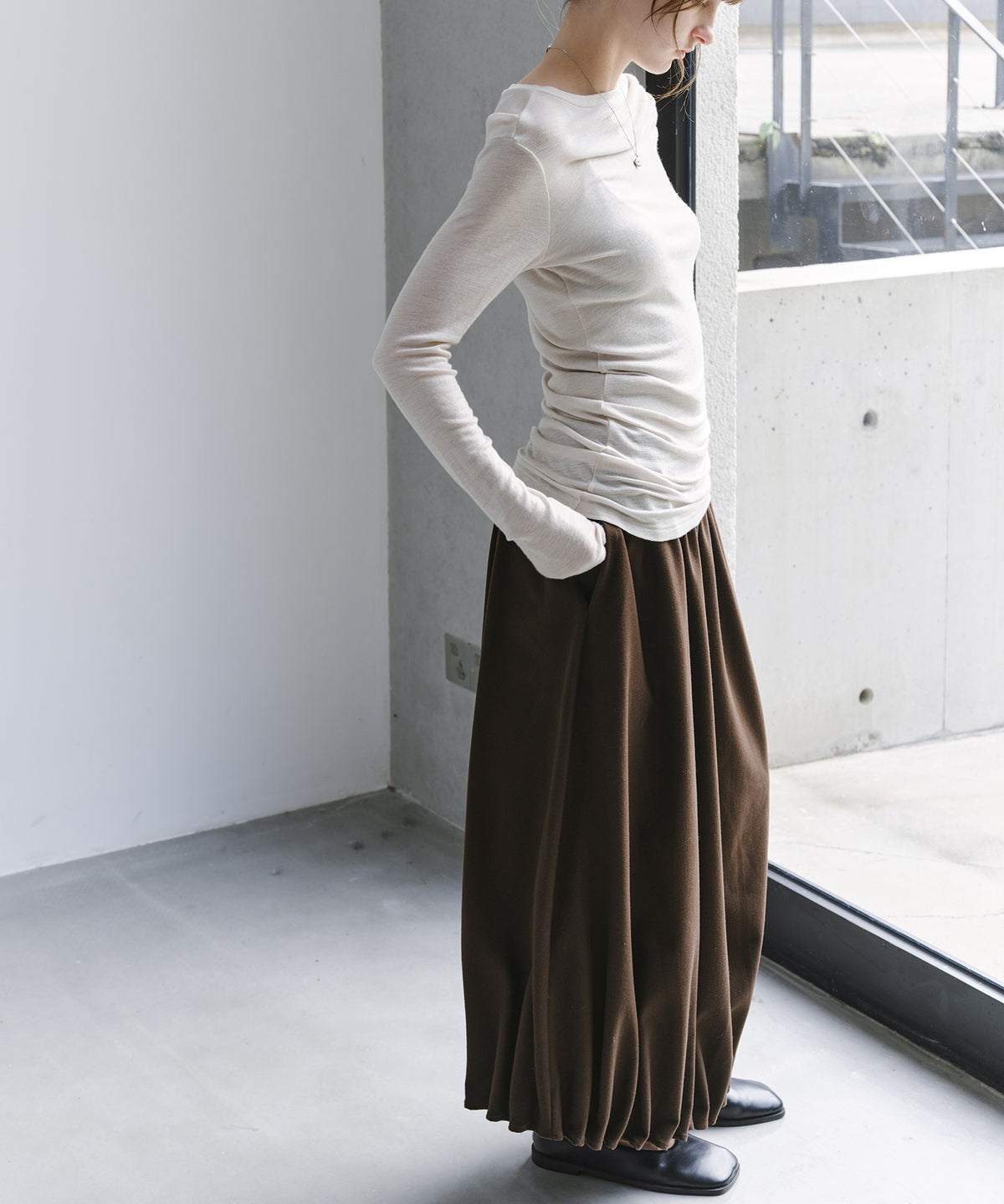 「10月下旬出荷予定」Wool-Like Balloon Flare Skirt