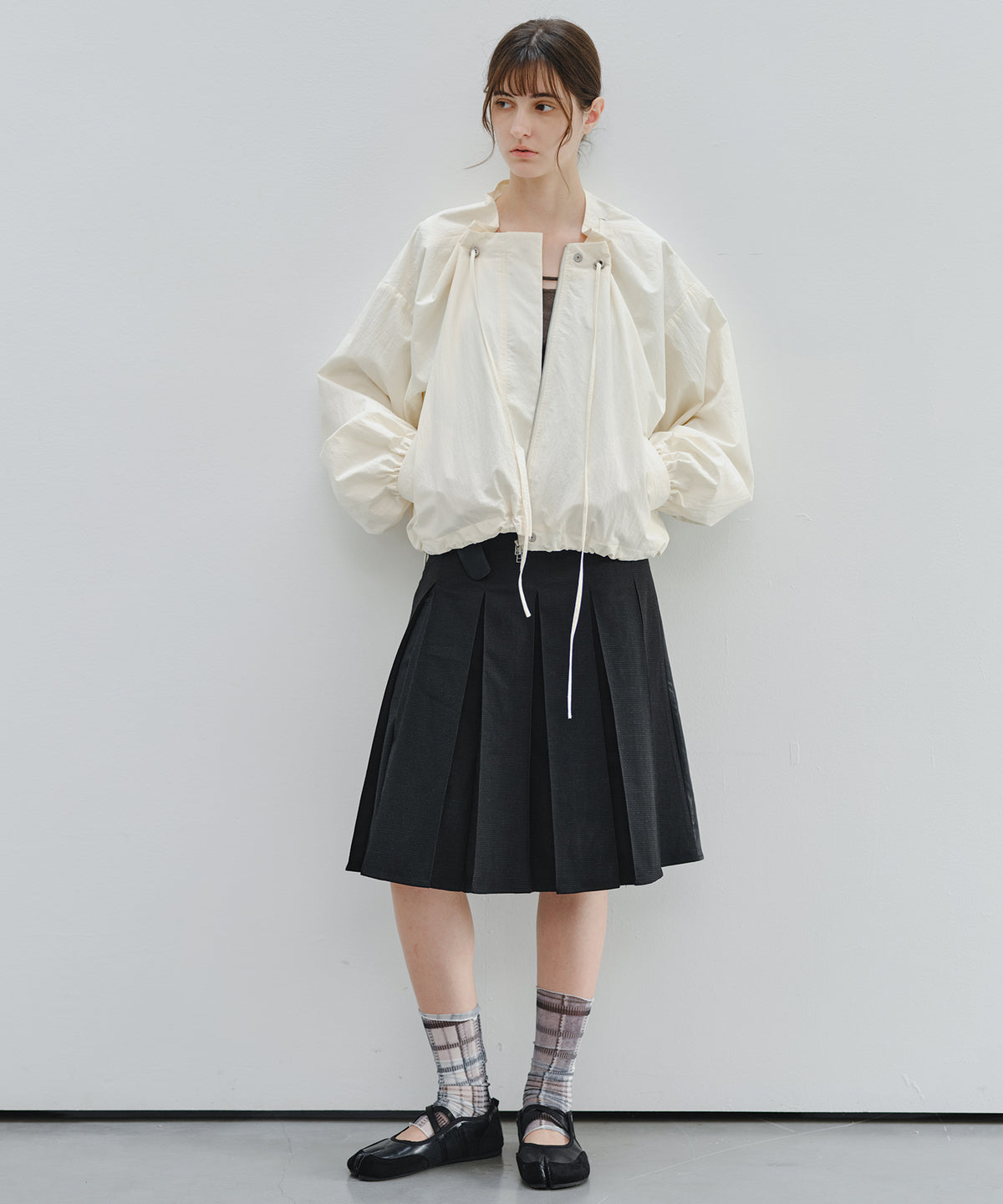「9月下旬出荷予定」Drawstring Gathered Cropped Blouson