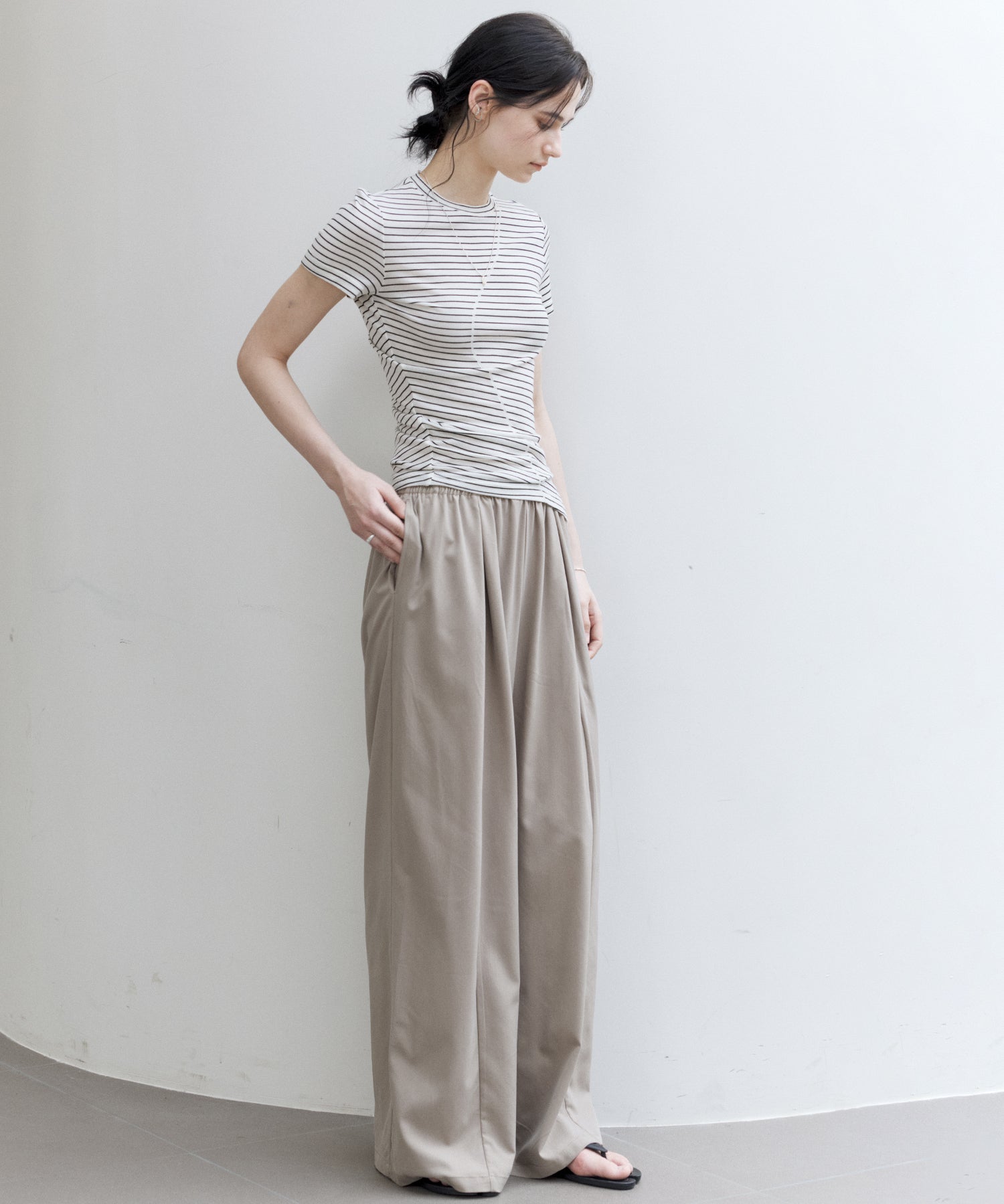 Asymmetric Hem Fitted T-Shirt in Lyocell Blend