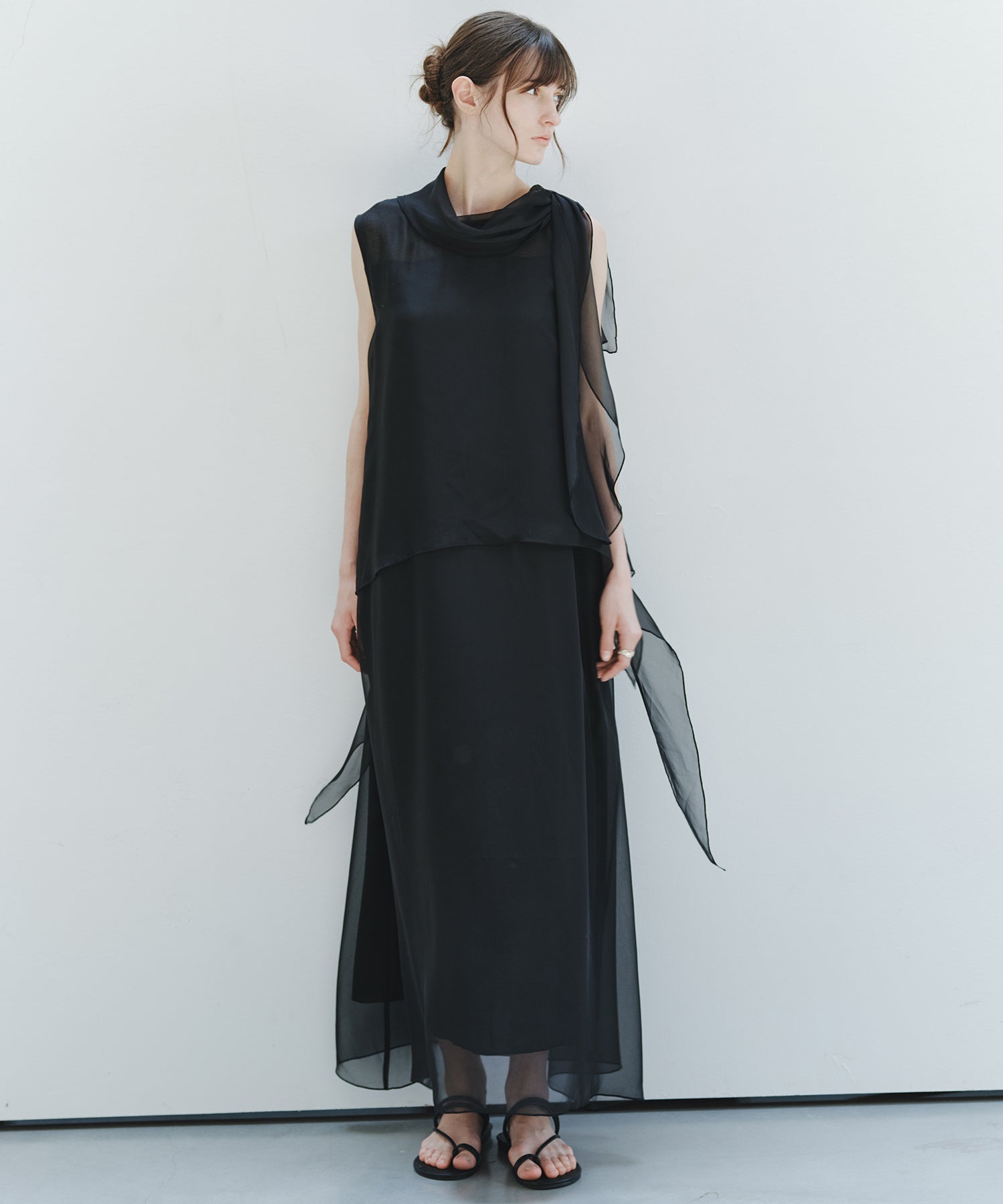 「7月中旬~下旬出荷」Sheer Draped Scarf Dress