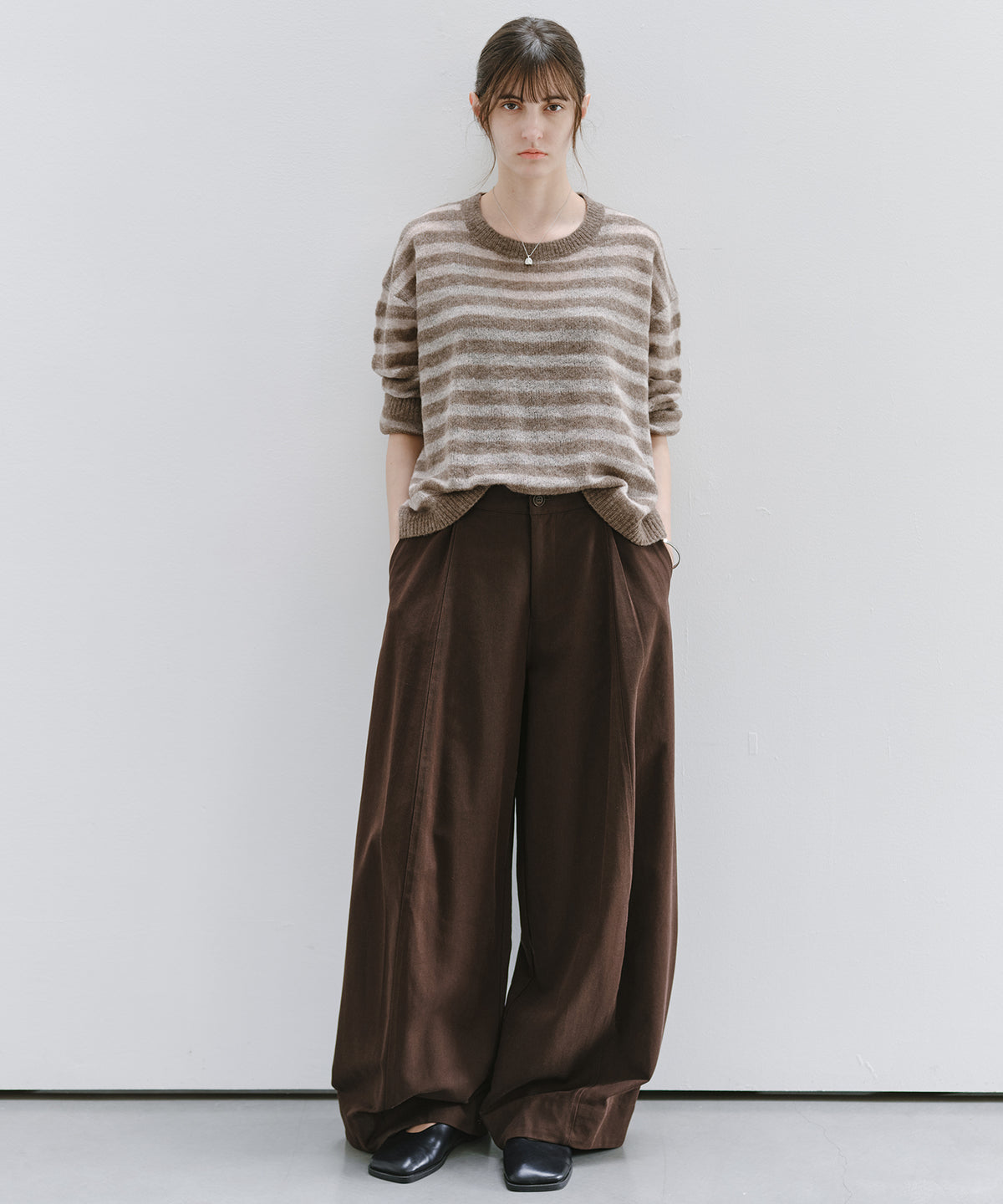 「10月下旬出荷予定」Back Elastic Wide Straight Pants