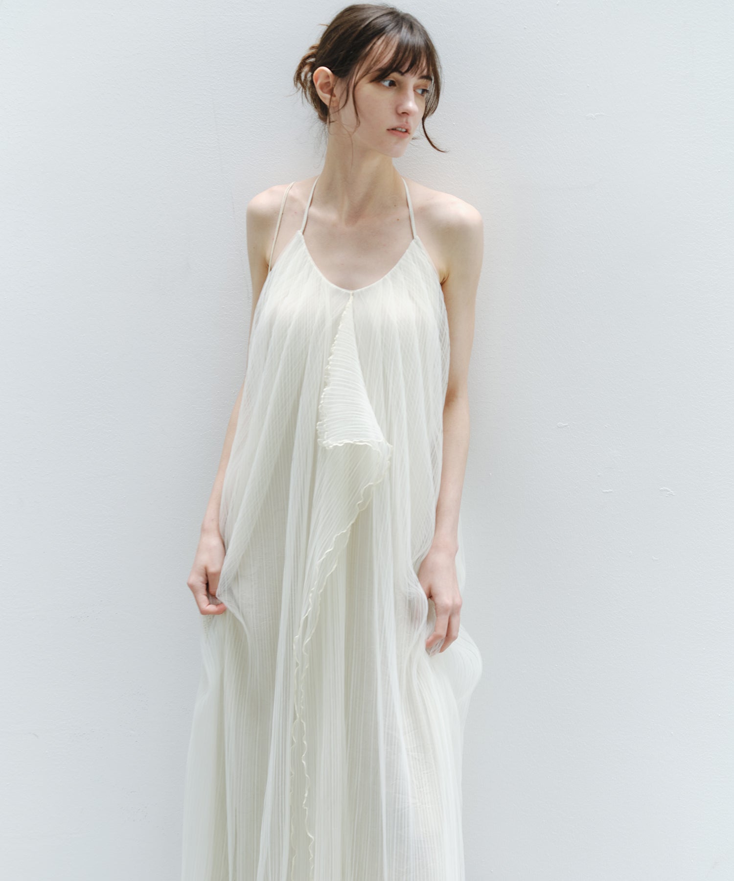 「6月上旬~中旬出荷」Sheer Pleated Cocoon Dress