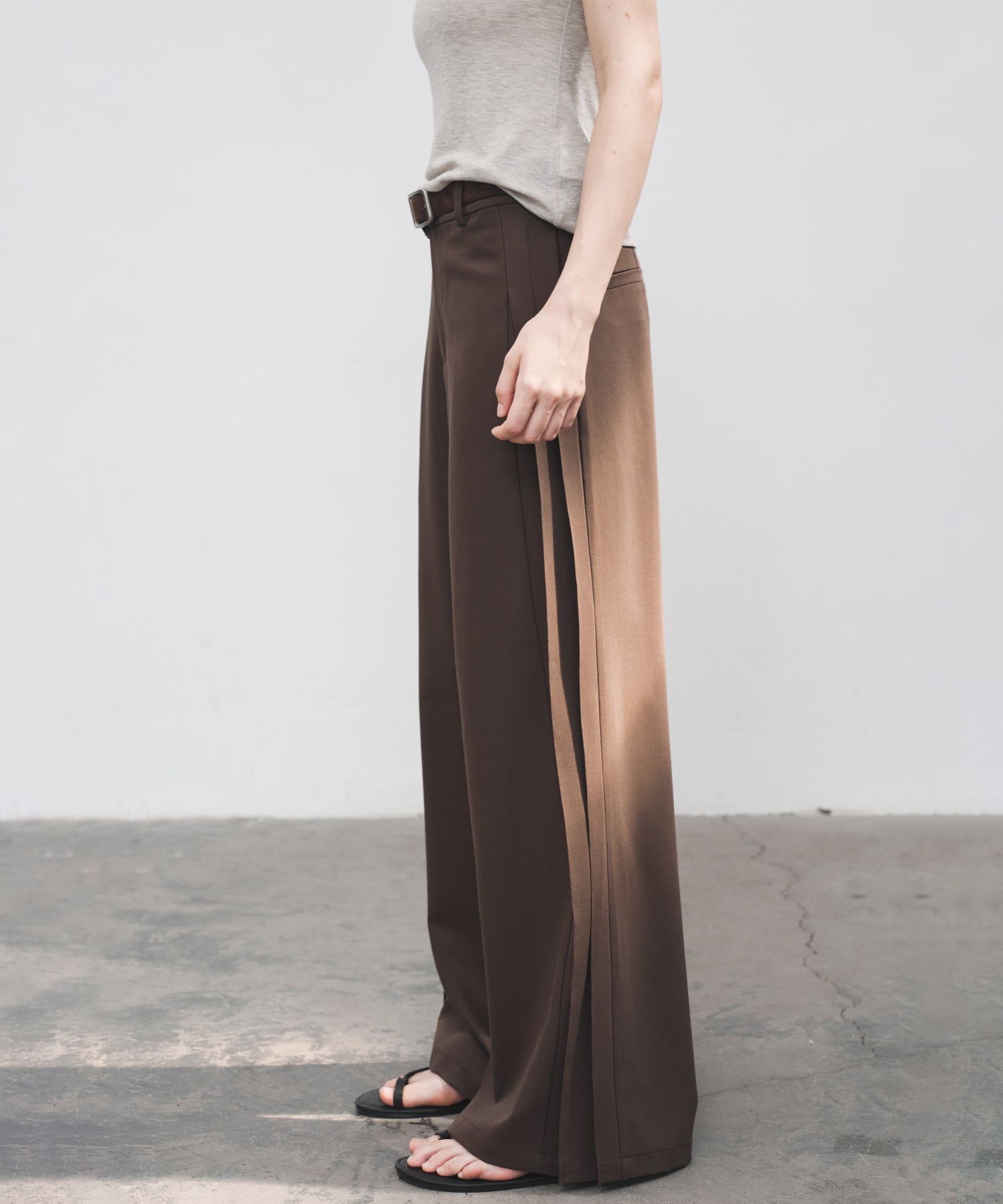 Side Pleat Wide Slacks
