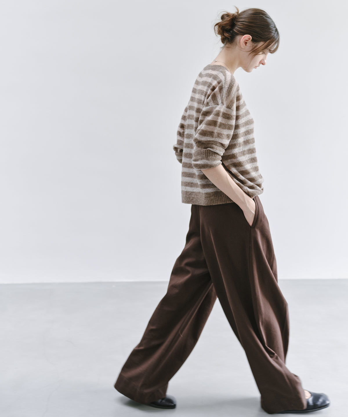 「10月下旬出荷予定」Back Elastic Wide Straight Pants