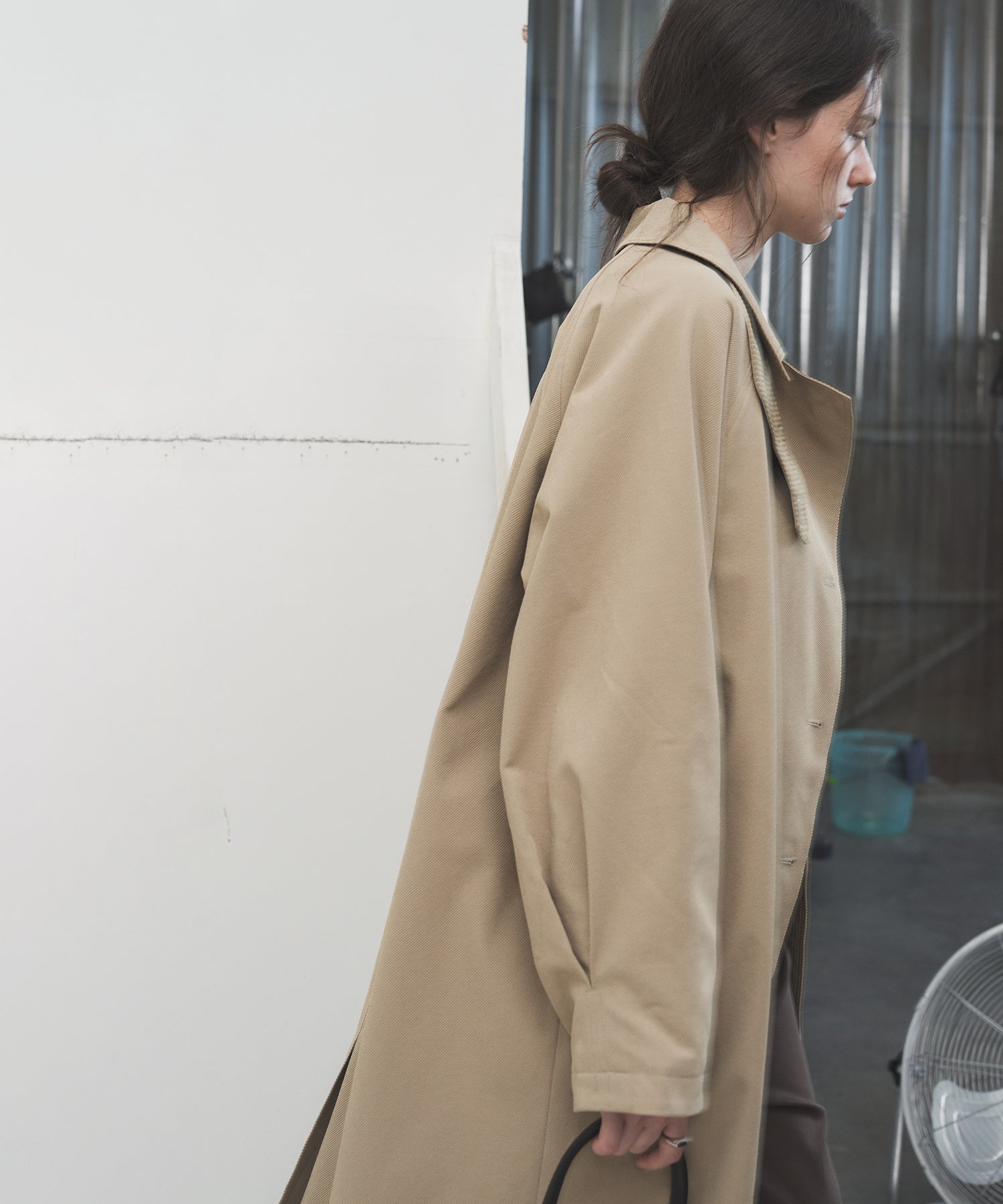 Structured Raglan Trench Coat – Oversized Fit