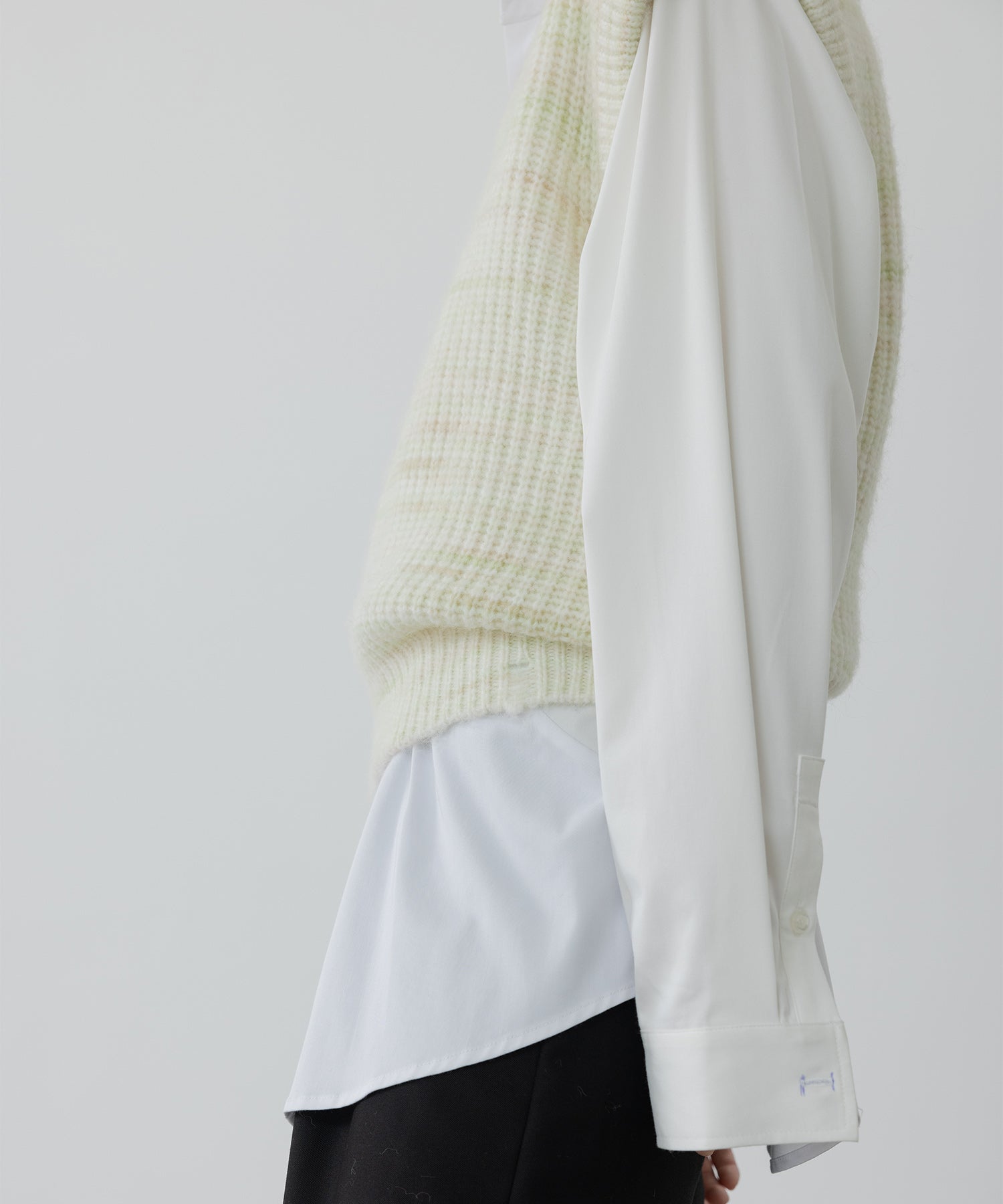 V neck knit vest