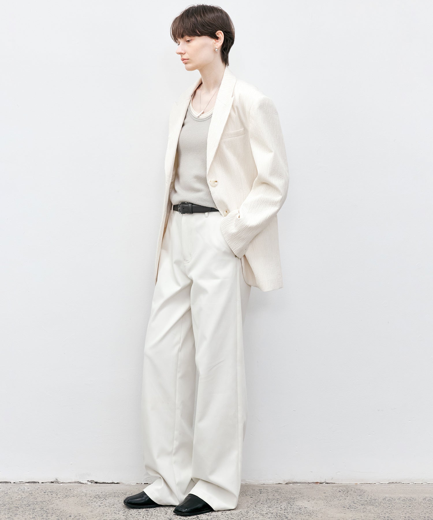 Crinkle Texture White Peak-Lapel Blazer(Shoulder Pads)