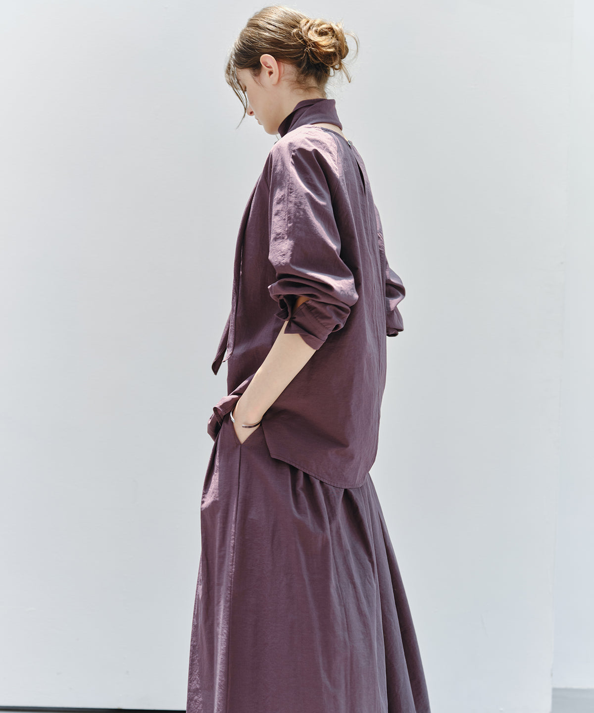 「9月下旬出荷予定」Cross Stole Collar Oversized Shirt