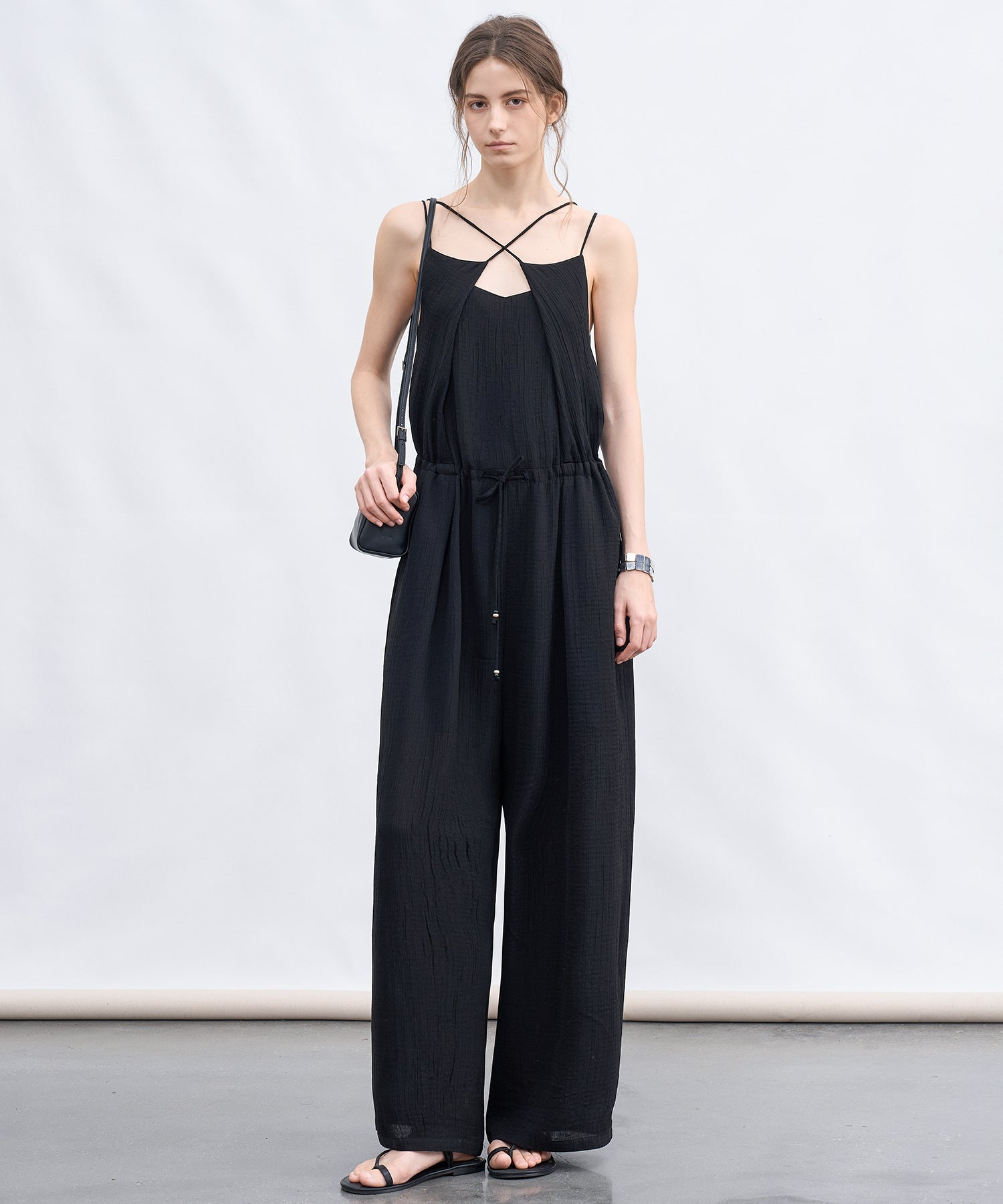 Cross Neck All-in-One