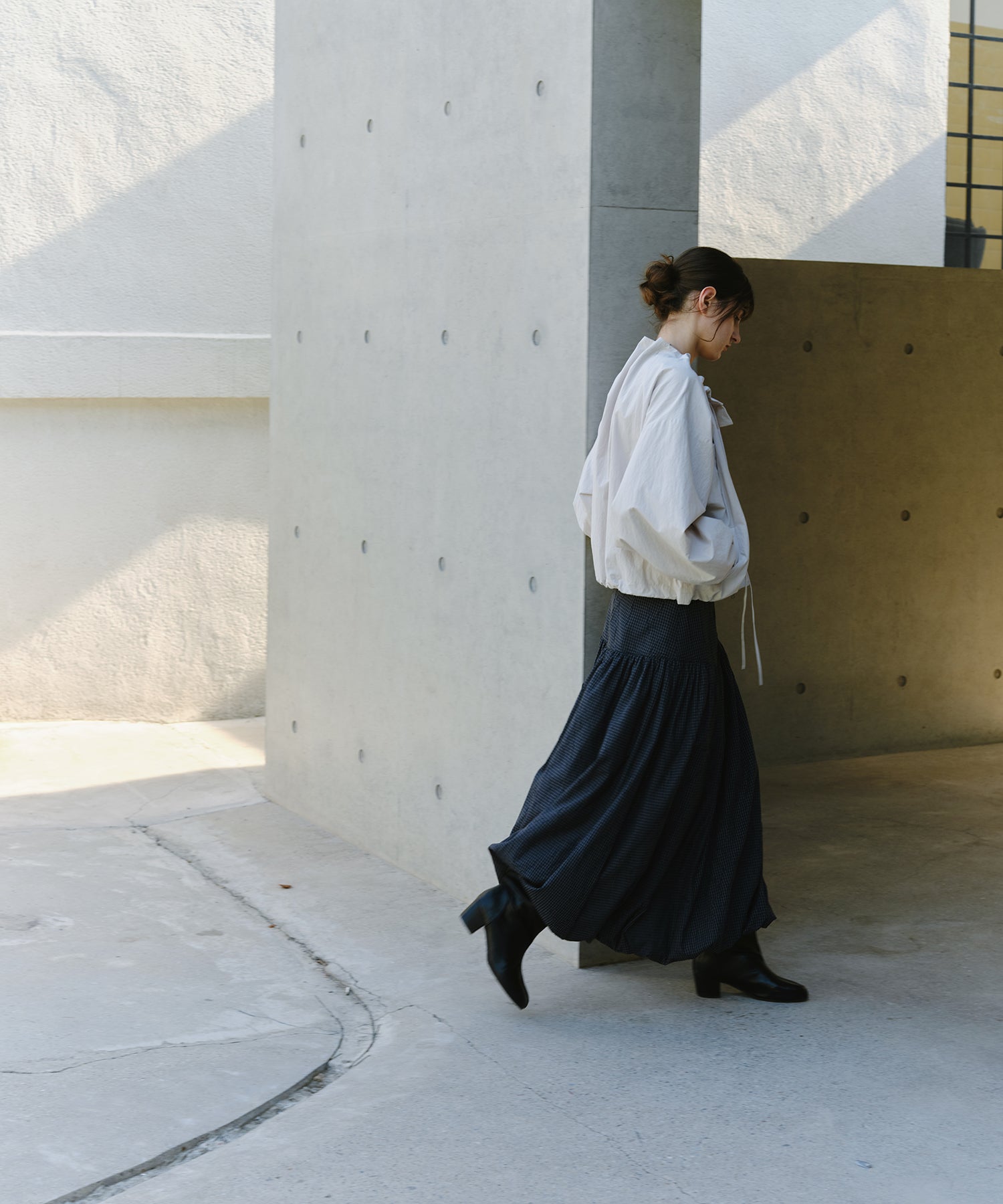 「9月下旬出荷予定」Drawstring Gathered Cropped Blouson