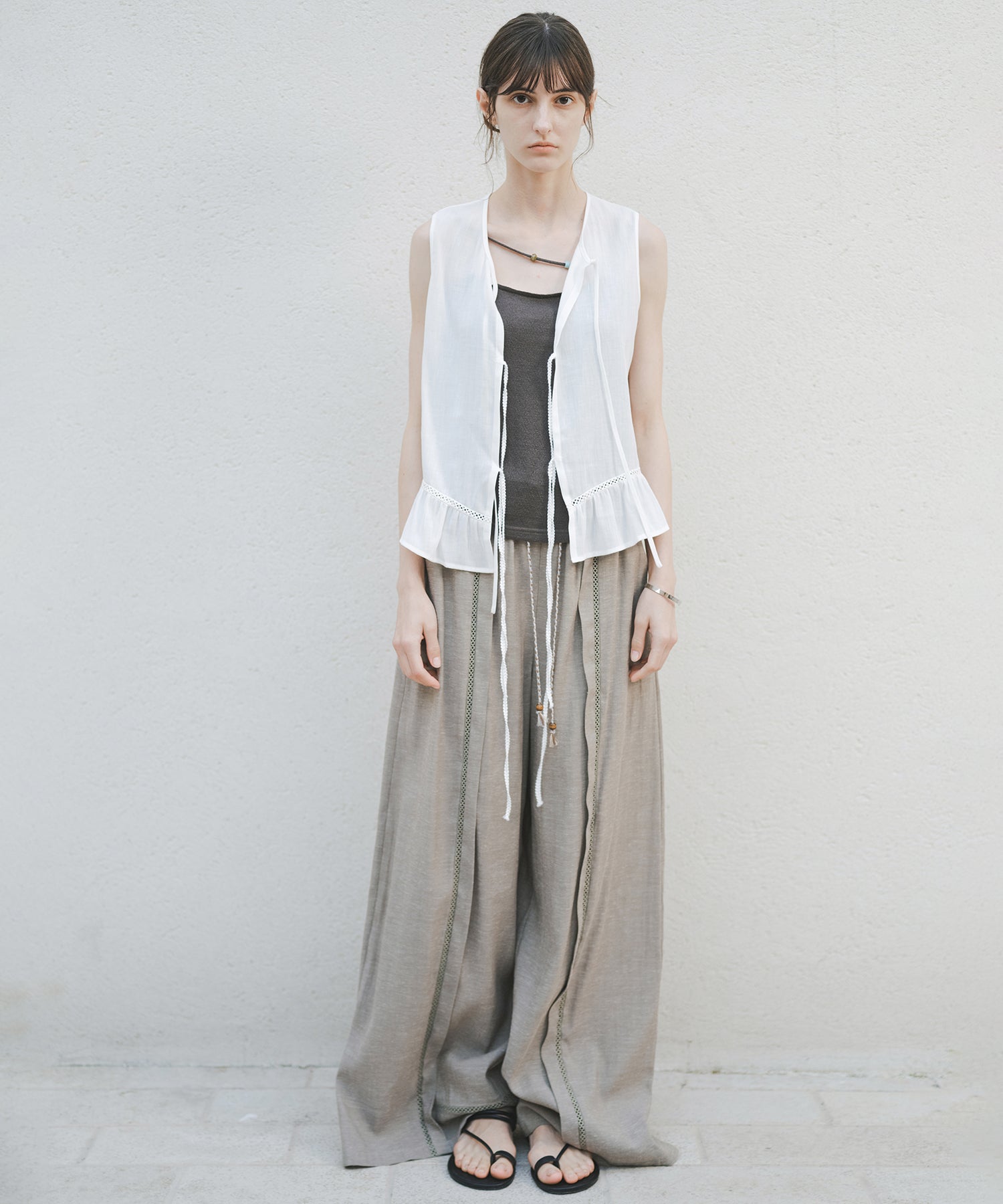 「8月中旬~下旬出荷」Front Lace Linen Blend Wide Pants