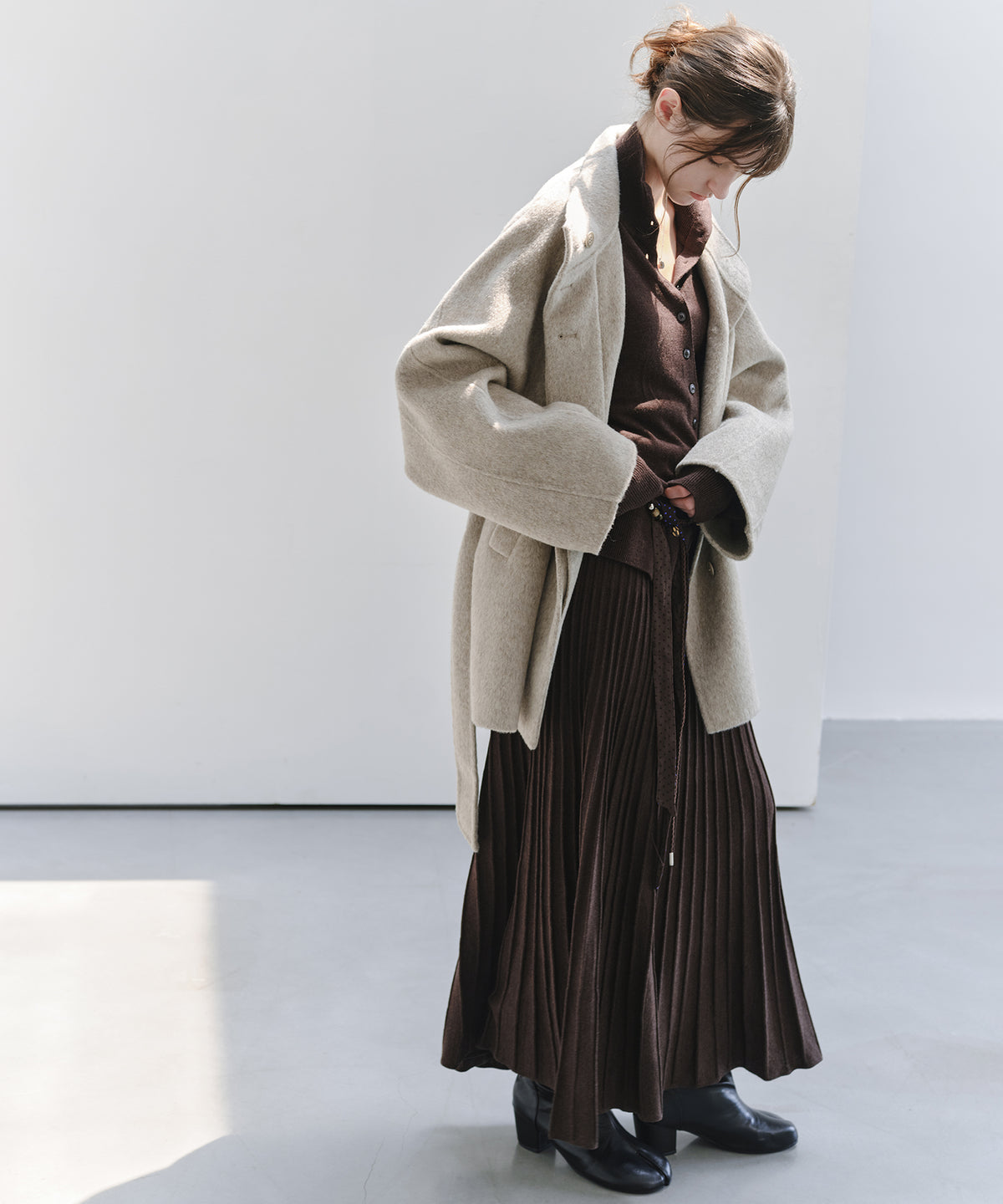 「10月下旬出荷予定」Wool-Silk Blend Pleated Knit Skirt
