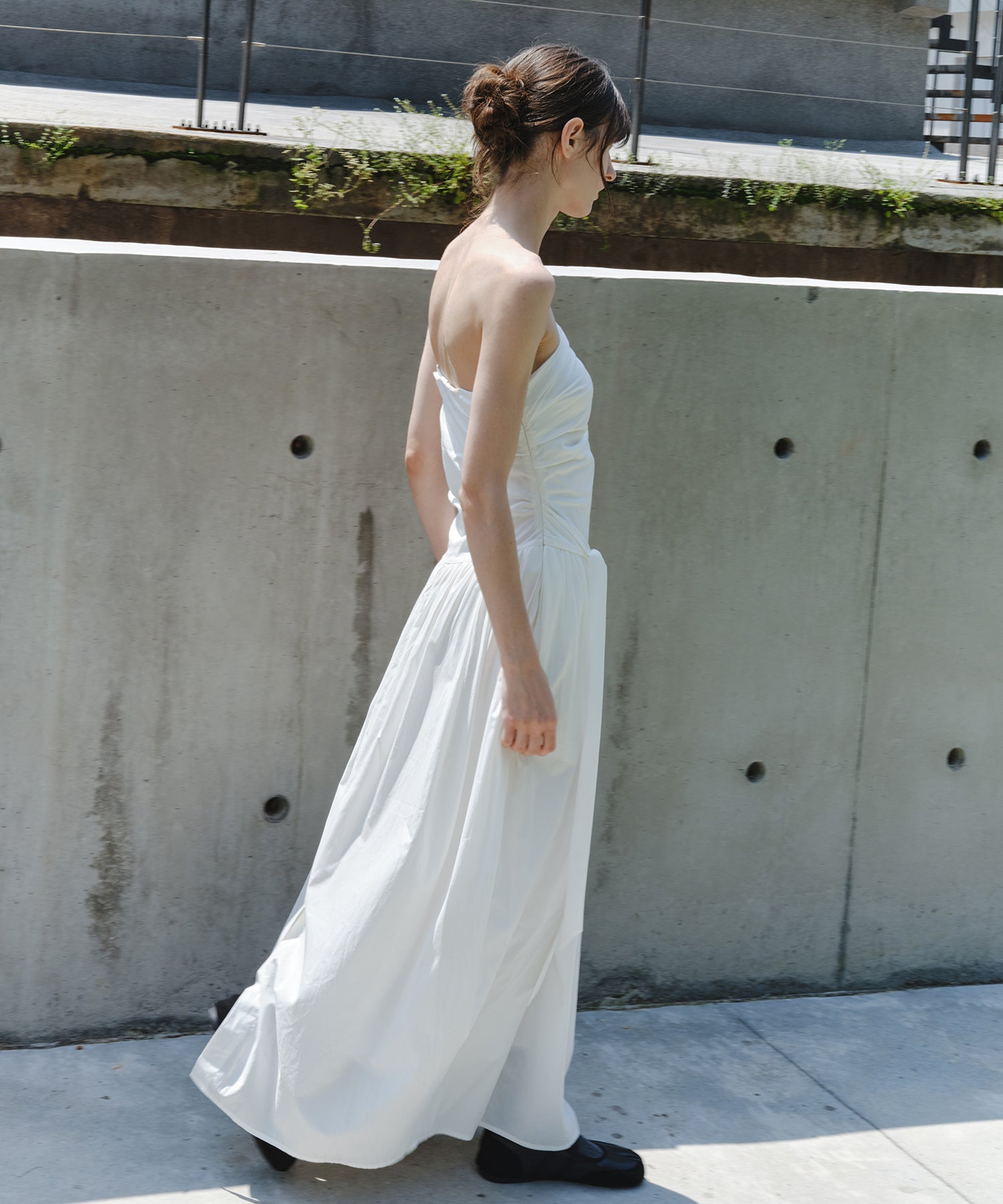 「8月中旬~下旬出荷」Side Tie Draped Strapless Long Dress