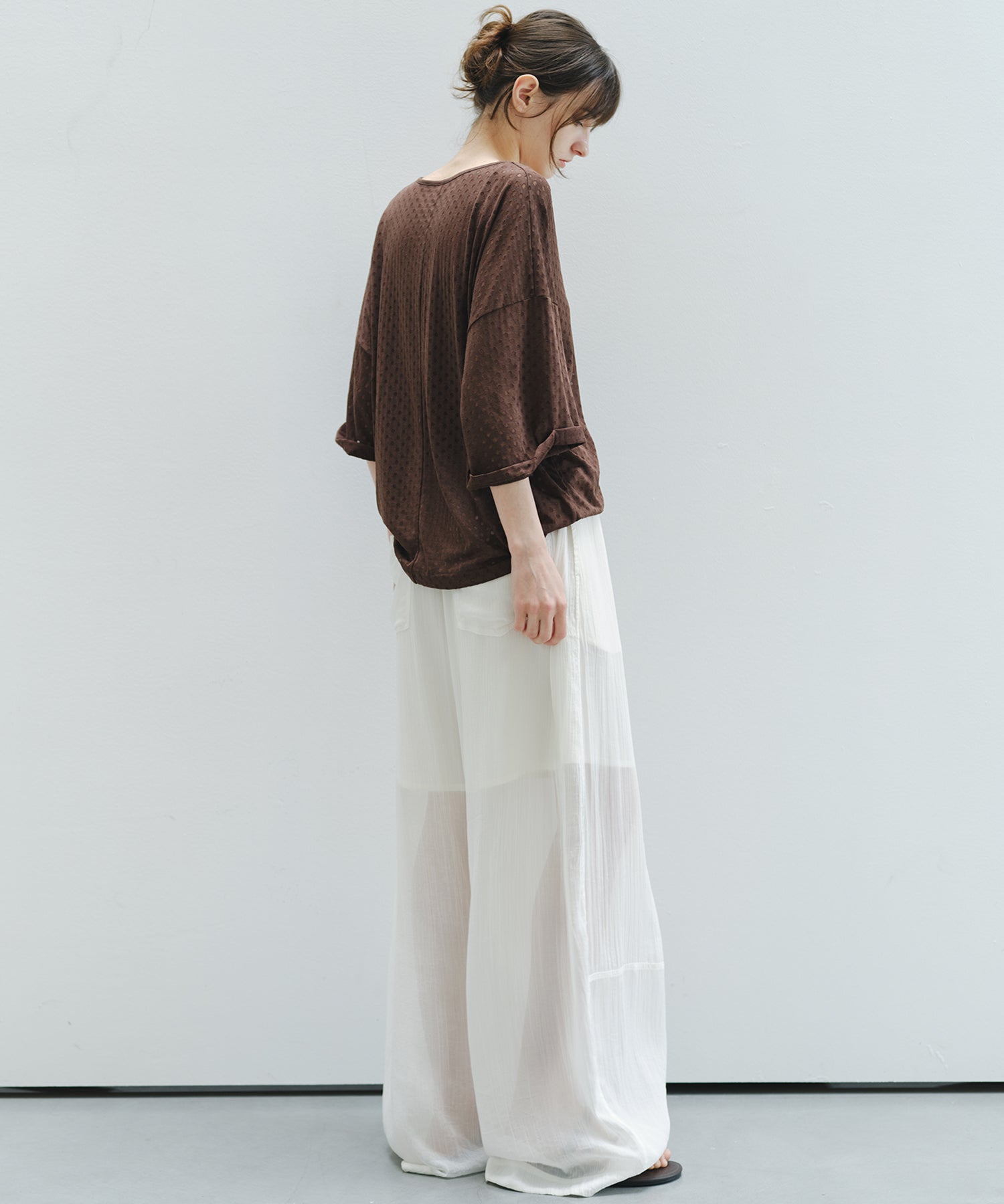 「6月上旬~中旬出荷」Curve Silhouette Drawstring Pants