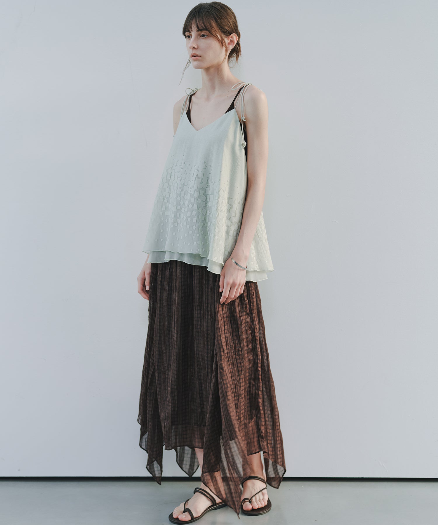 「7月中旬~下旬出荷」Sheer Check Asymmetric Skirt