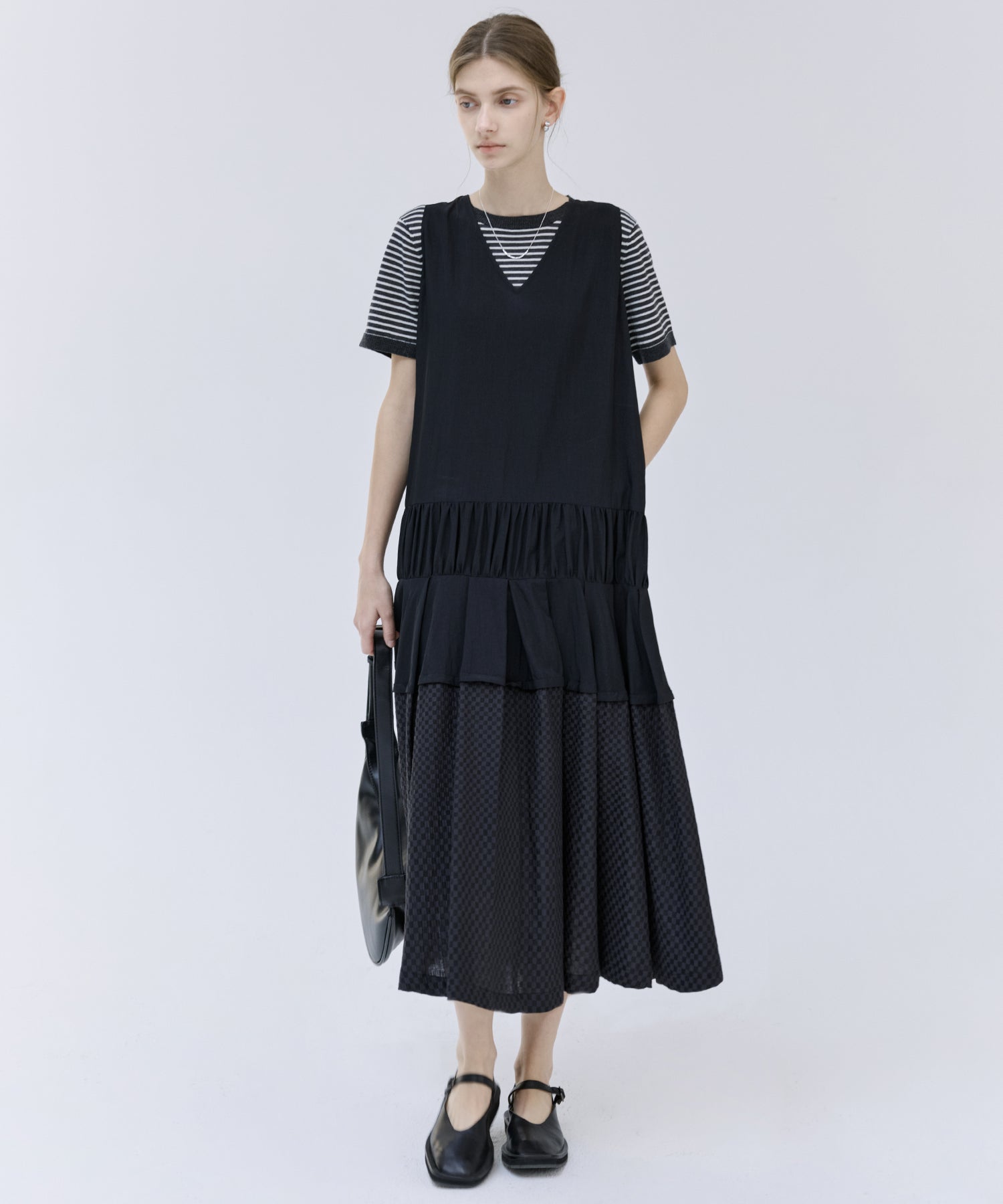 Mixed-Material Gathered V-Neck Flare Dress