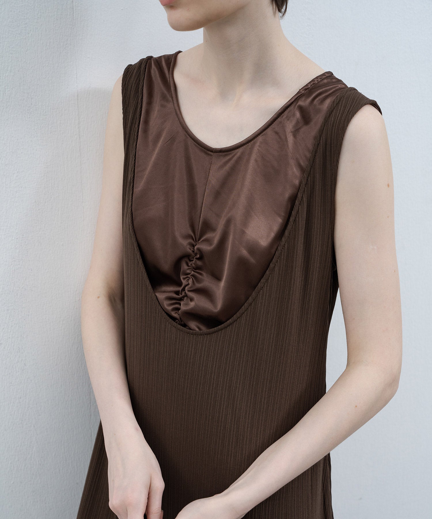 Inner Docking Gauze-Textured Long Dress