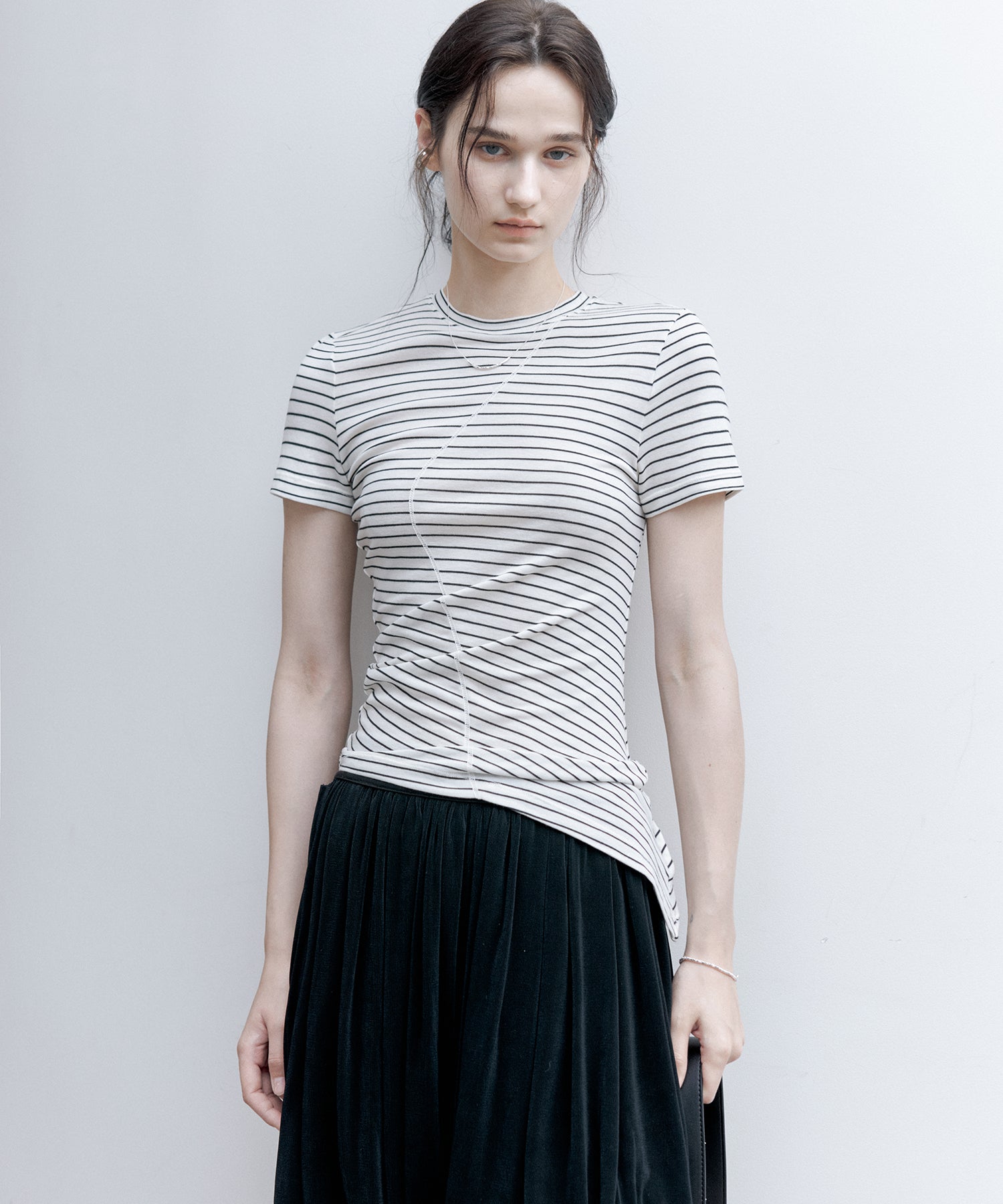 Asymmetric Hem Fitted T-Shirt in Lyocell Blend