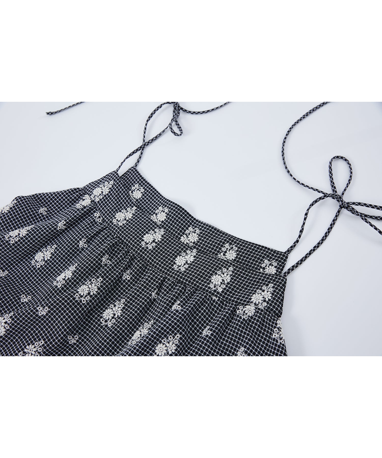 「8月中旬~下旬出荷」Embroidered Gingham Tiered Cami Dress