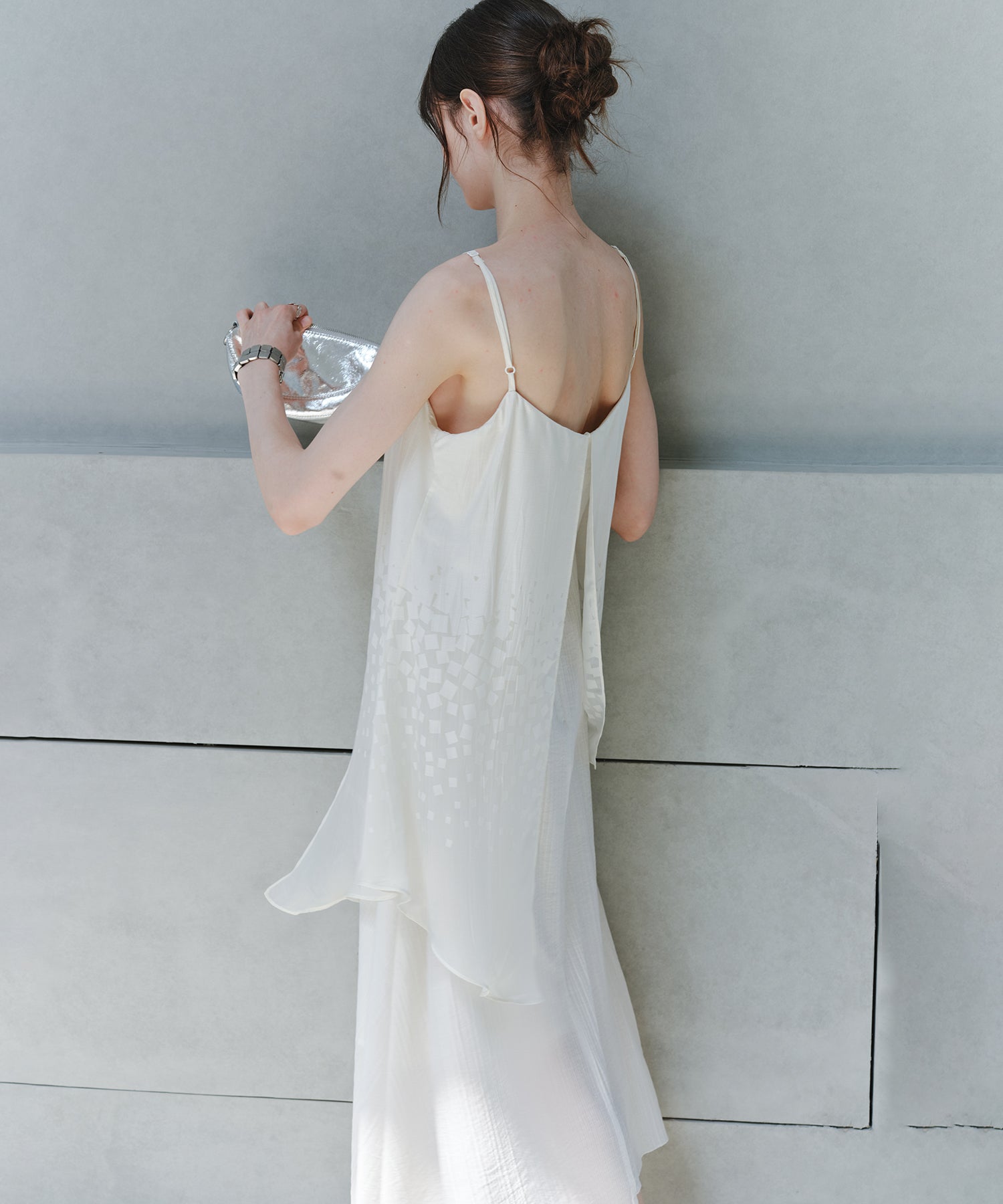 「7月中旬~下旬出荷」Gradient Layered Camisole Dress