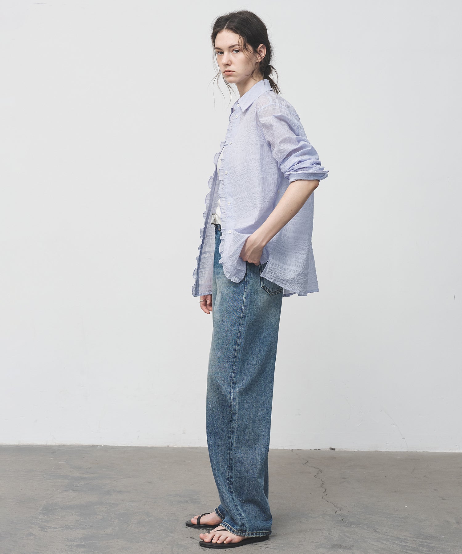 Airy Lace Jacquard Frill Shirt