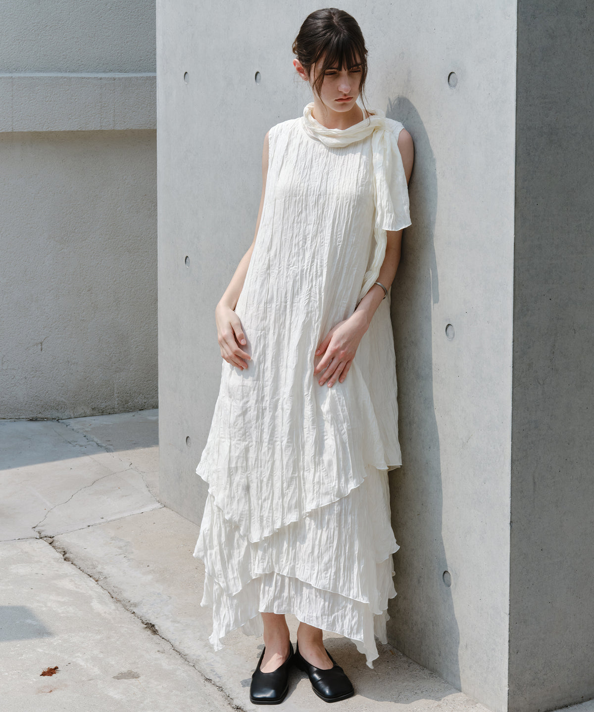 「9月下旬出荷予定」Washed Texture Scarf Collar Layered Dress