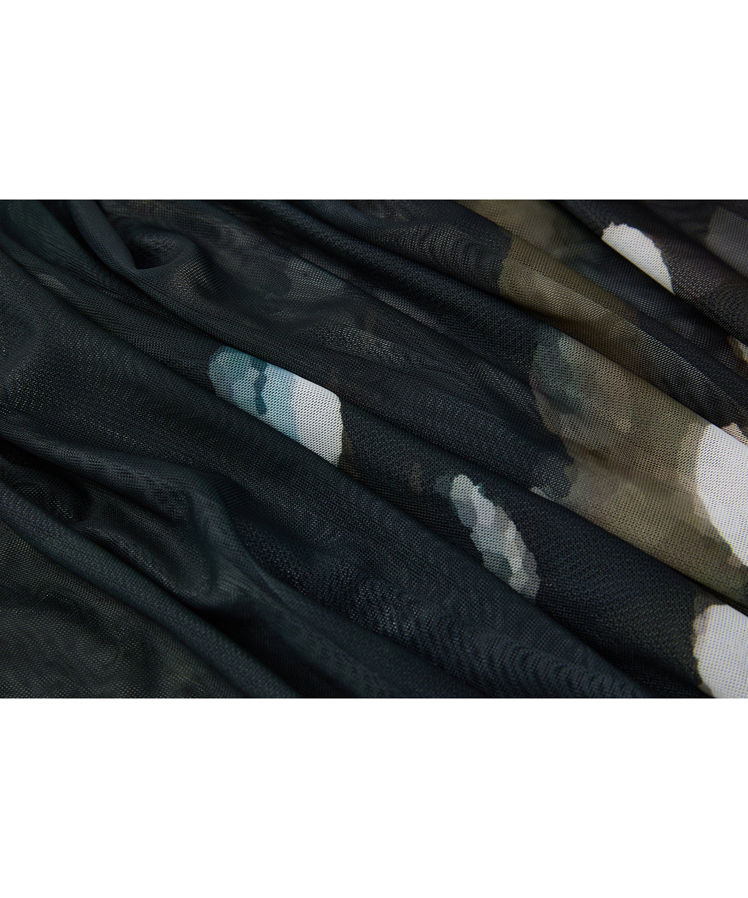 「7月上旬~中旬出荷」Art Print One-Shoulder Sheer Top