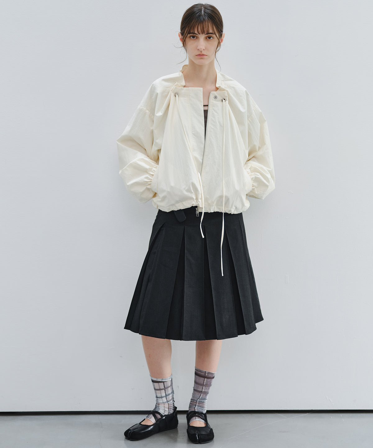 「9月下旬出荷予定」Drawstring Gathered Cropped Blouson