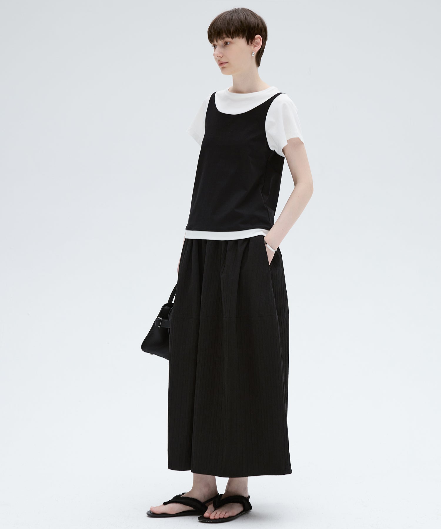 Textured Stripe Semi-Balloon Long Skirt