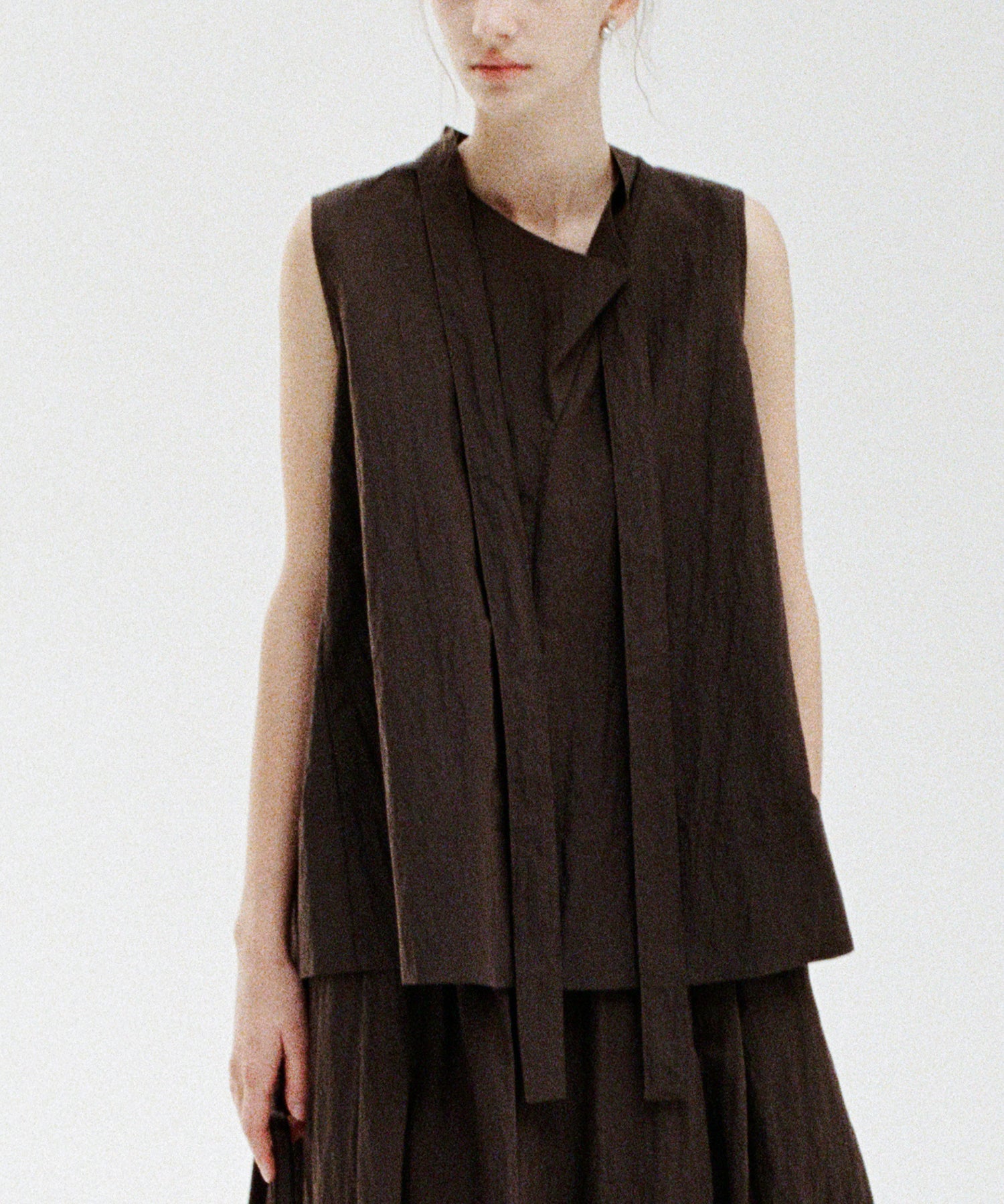 Tie-Neck Sleeveless Textured Blouse