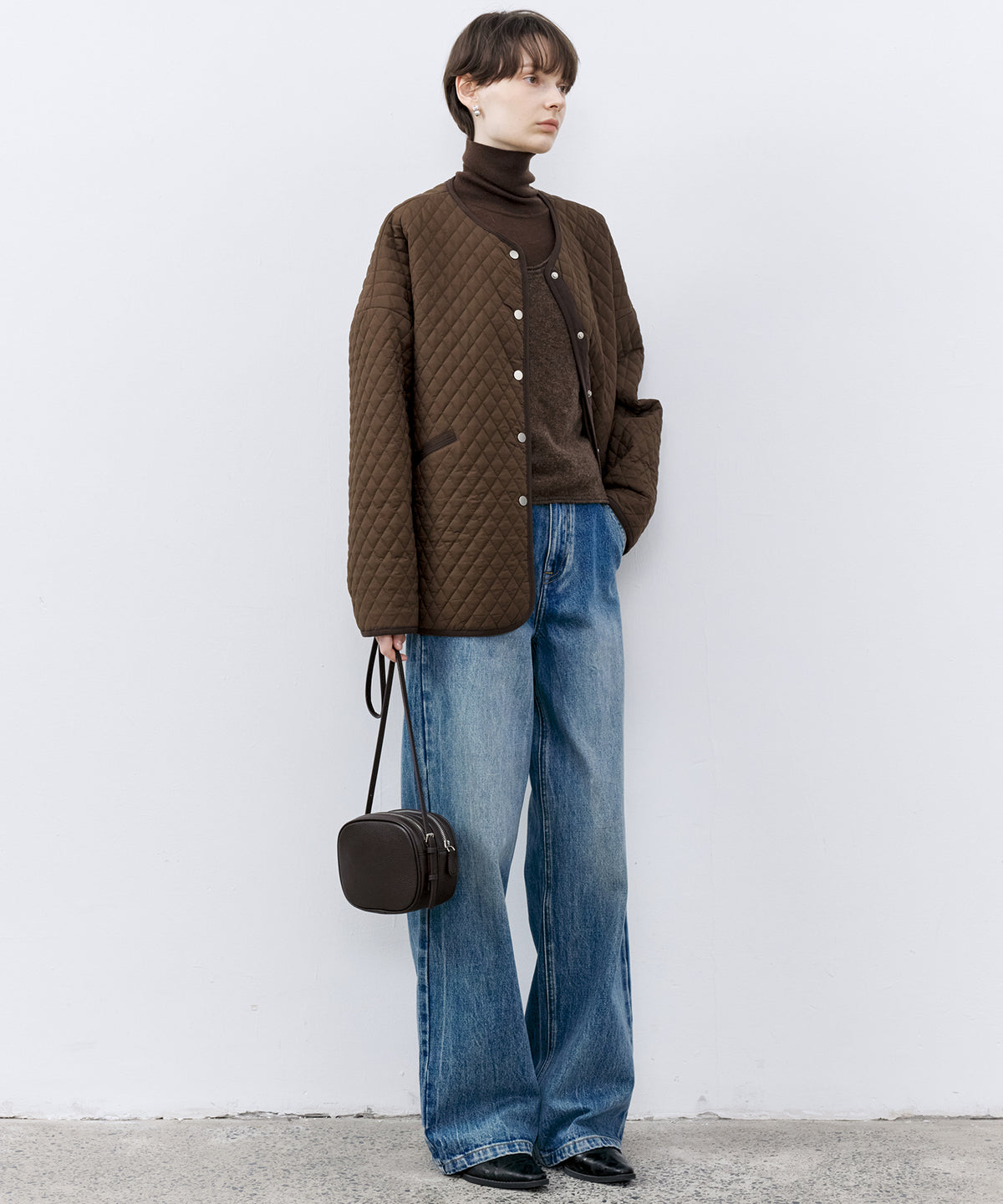 Round Hem Quilted Mid Jacket