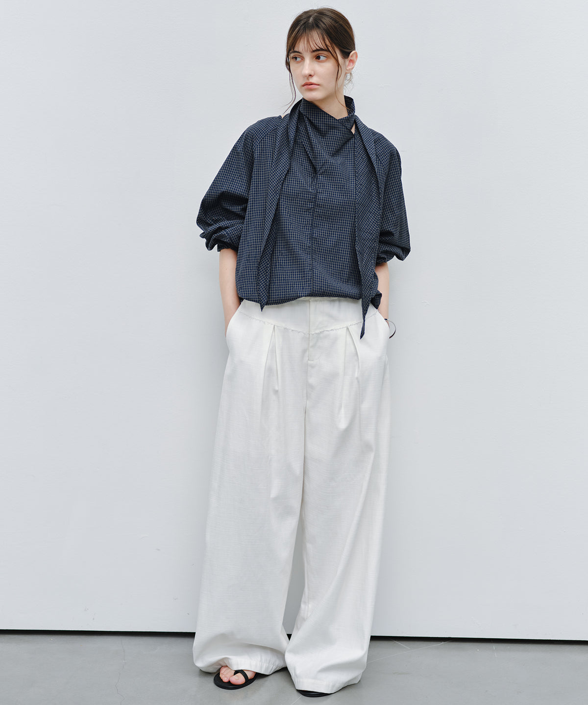 「9月下旬出荷予定」Cross Stole Collar Oversized Shirt