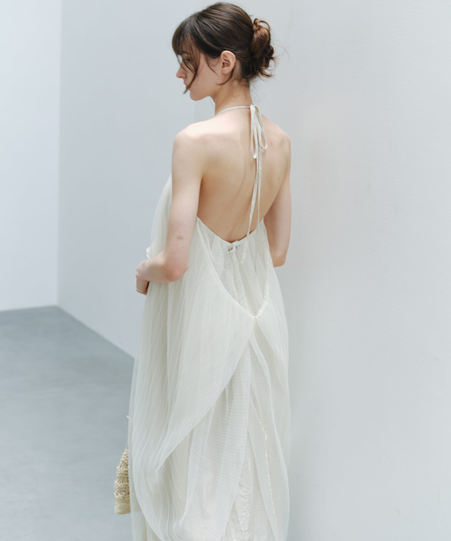 「6月上旬~中旬出荷」Sheer Pleated Cocoon Dress