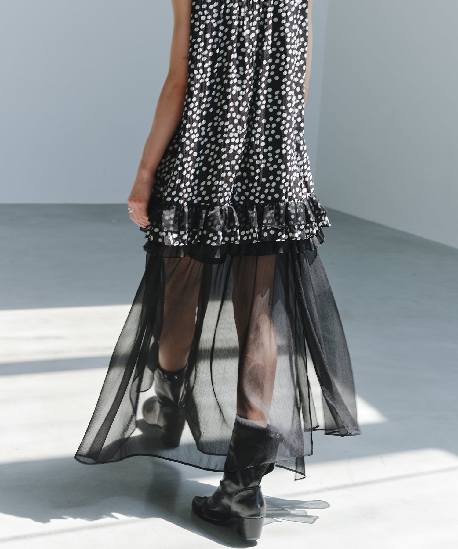 「8月中旬~下旬出荷」Sheer Layered Draped Long Skirt