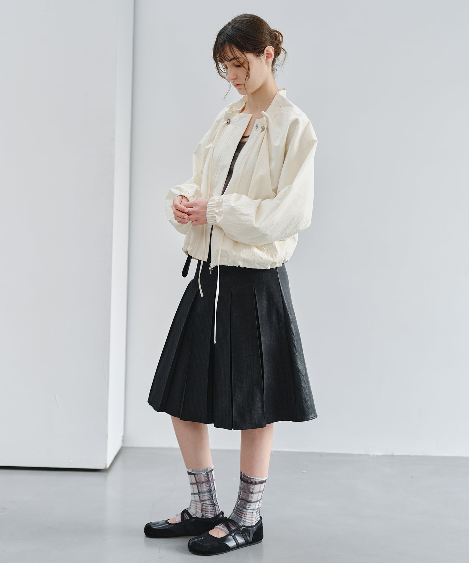 「9月下旬出荷予定」2WAY Faux Leather Pleated Midi Skirt