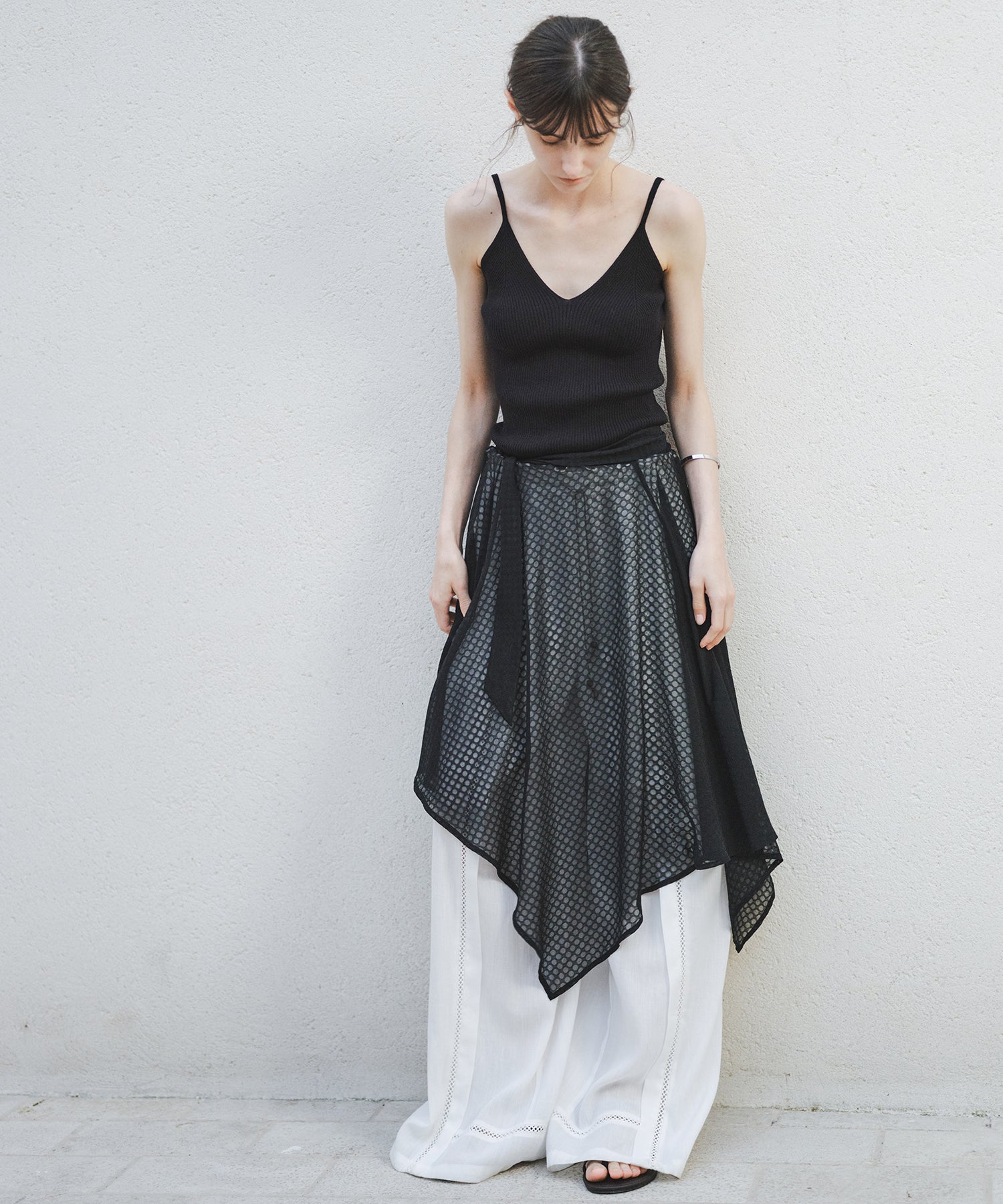 「7月中旬~下旬出荷」Multi-Way Sheer Scarf Layer Top