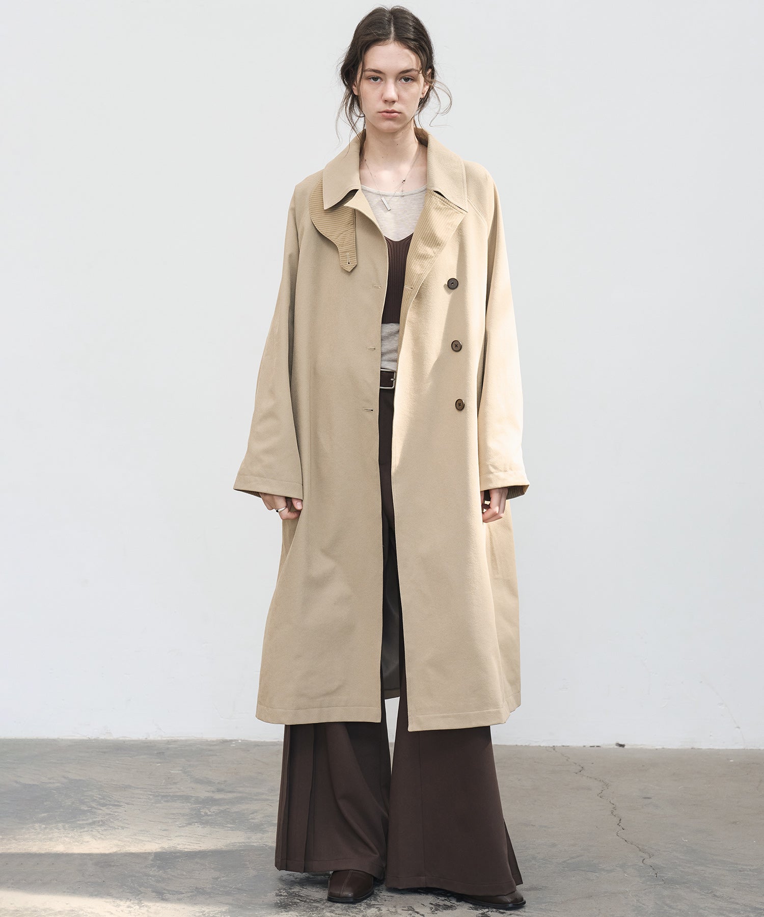 Structured Raglan Trench Coat – Oversized Fit