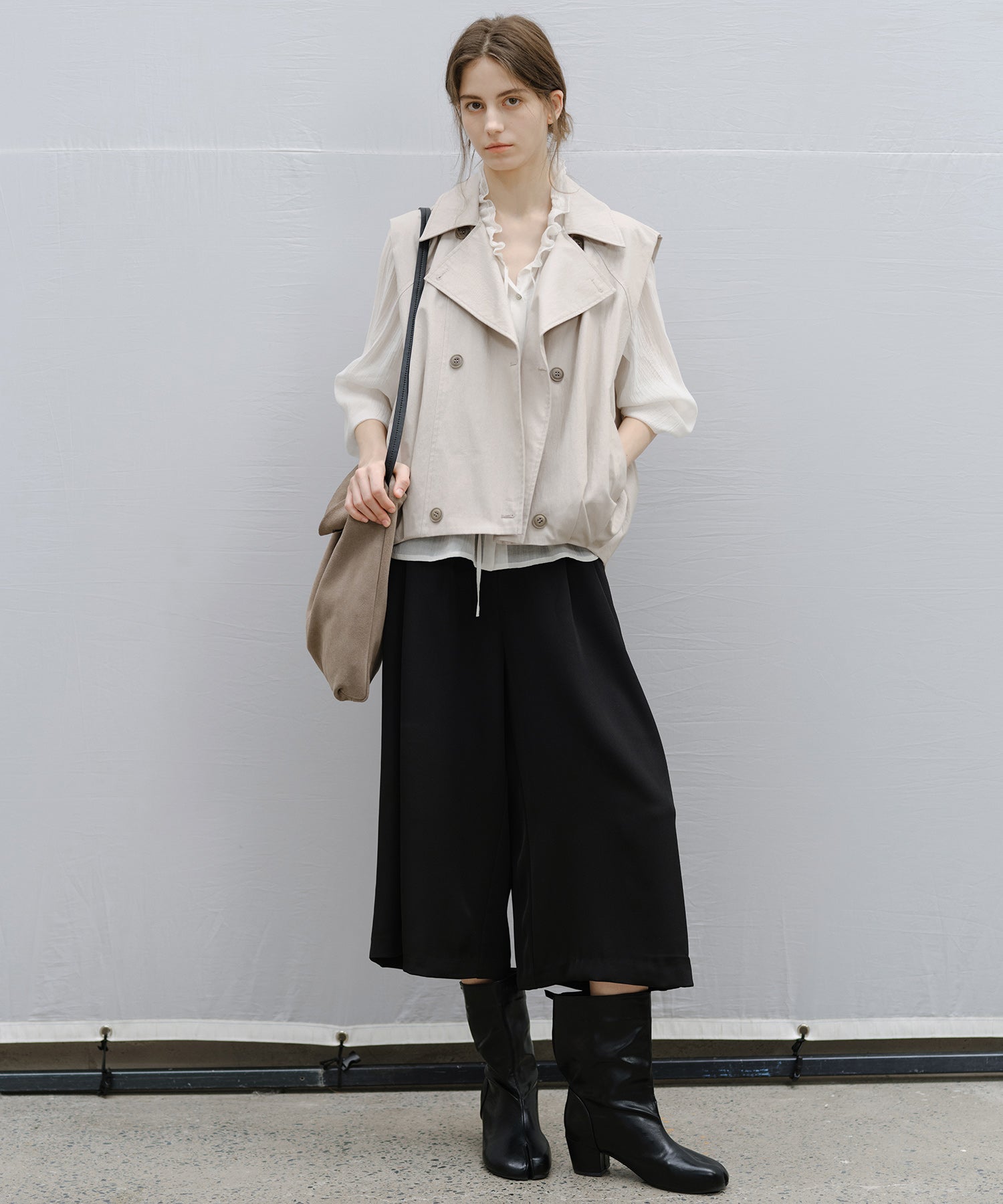 Wide-Leg Culotte Slacks