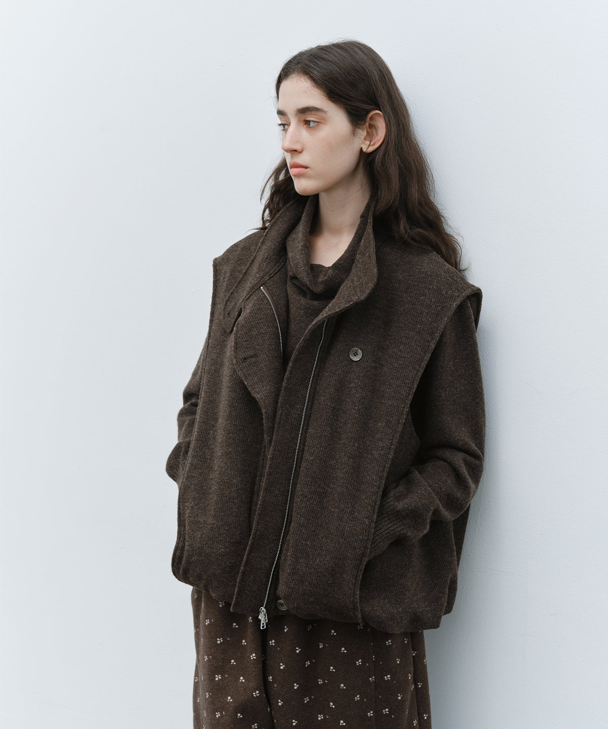 「11月下旬出荷予定」Draped Neck Button Hem Knit Sweater