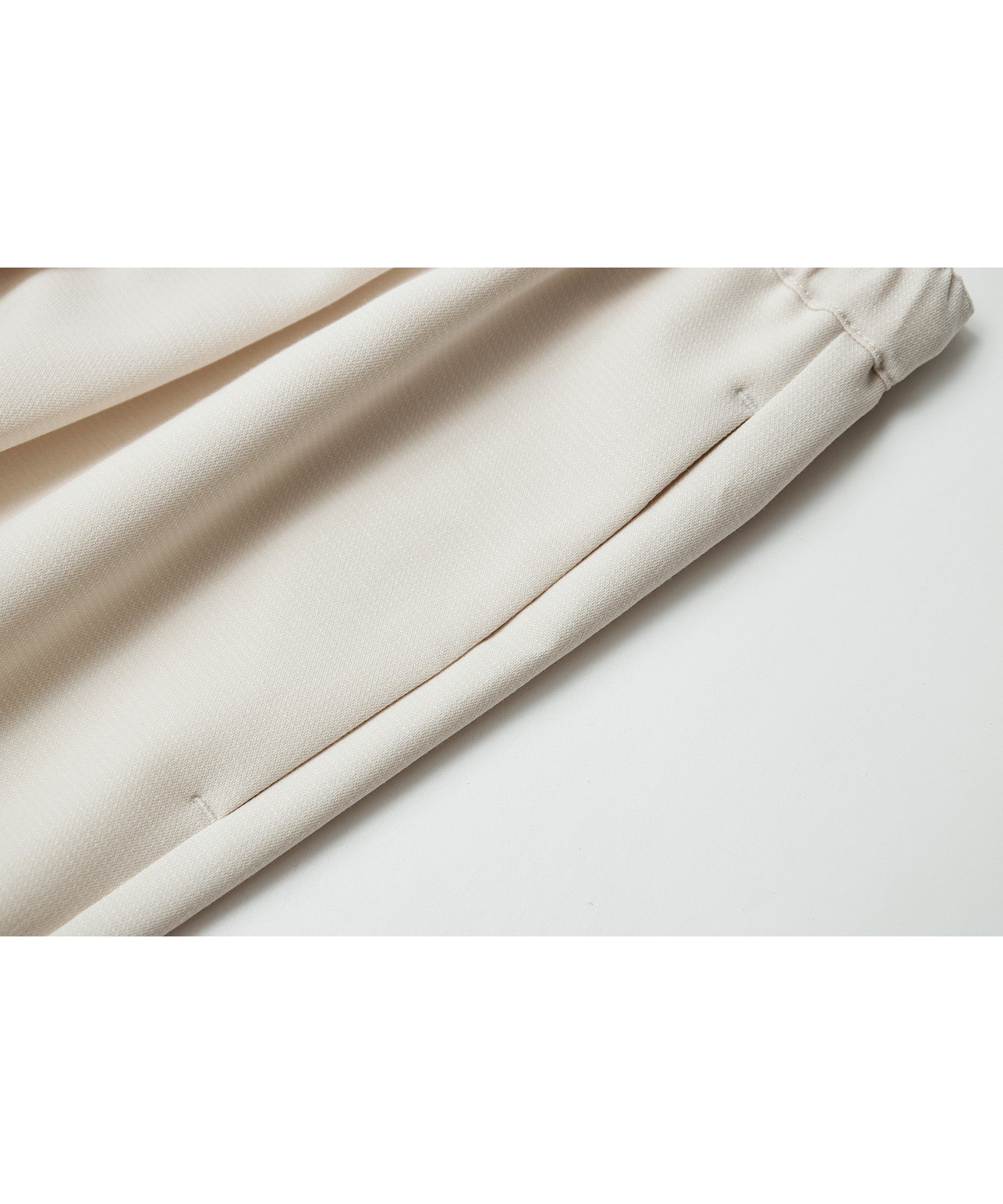 Sculpted Curve Wide Pants – Minimal Line Fit